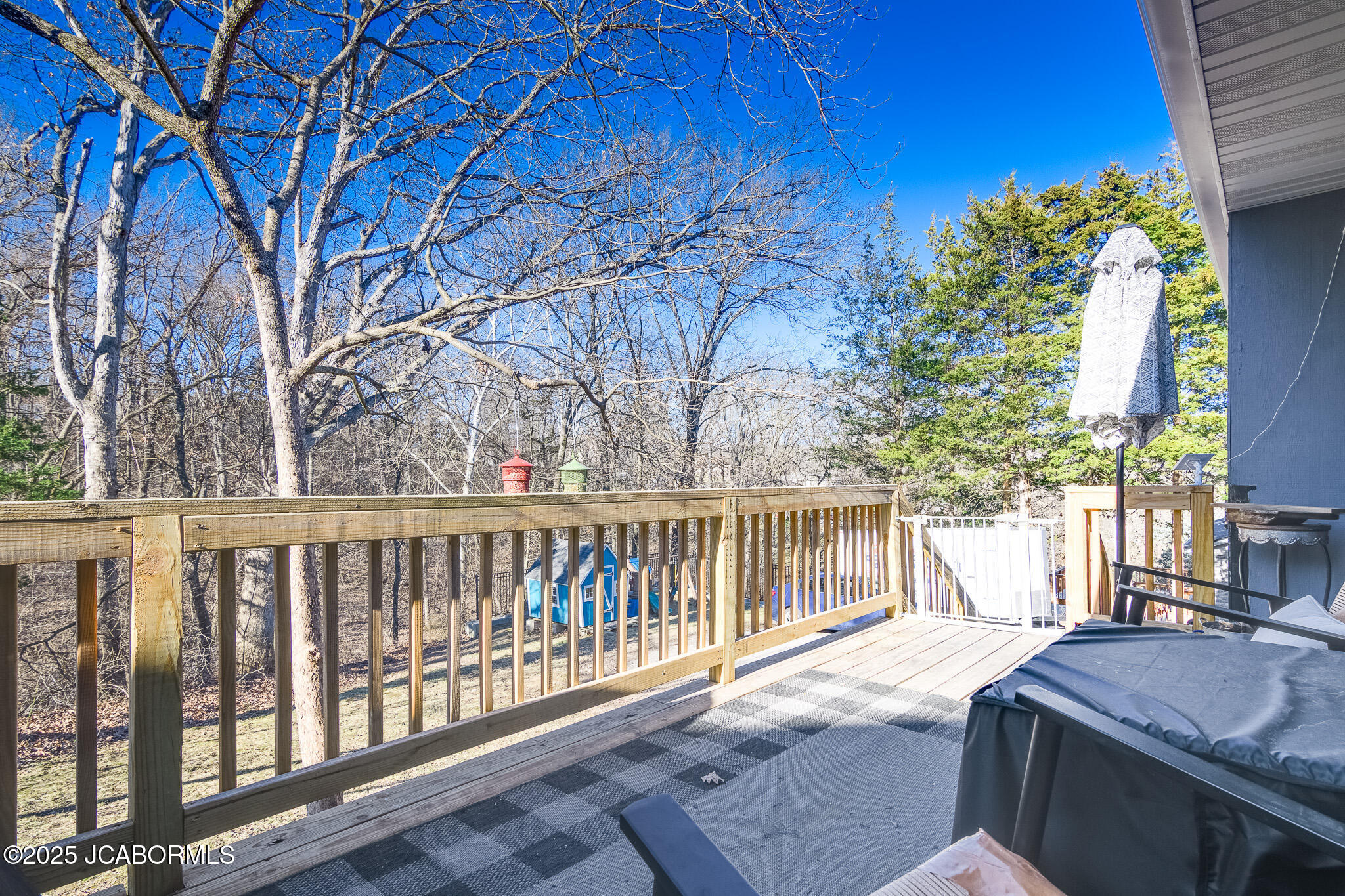 2418 SCENIC DRIVE