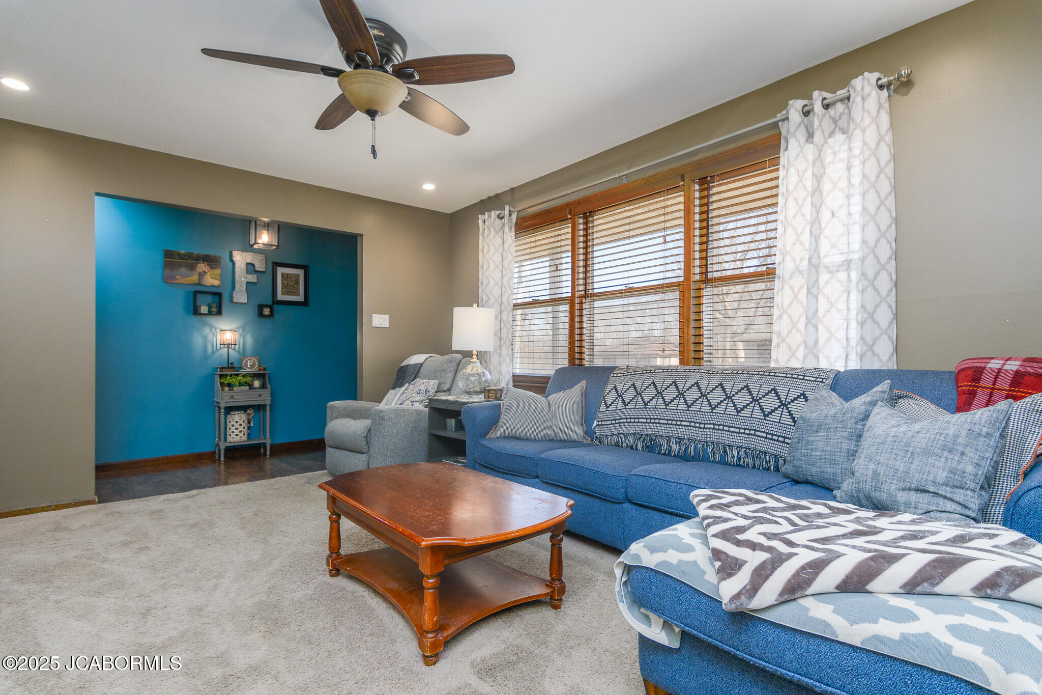 2418 SCENIC DRIVE
