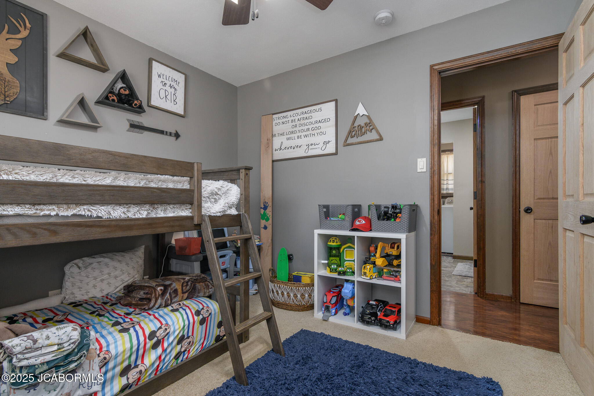 2418 SCENIC DRIVE