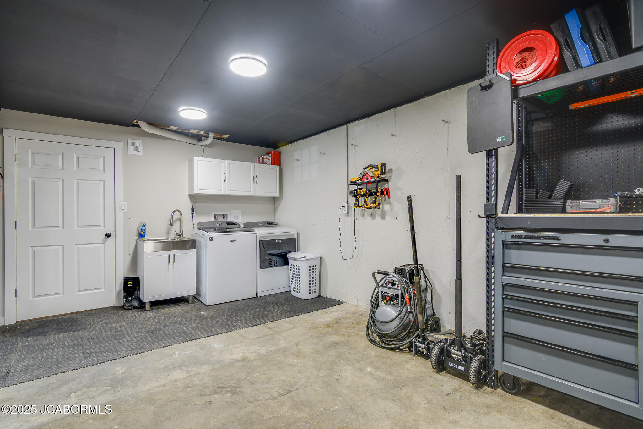 137 W HAVEN DRIVE