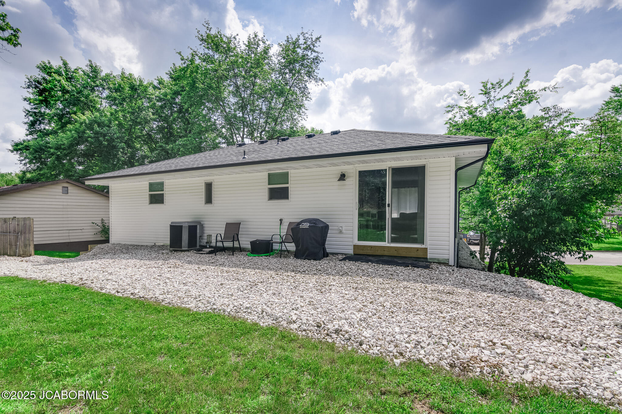 137 W HAVEN DRIVE