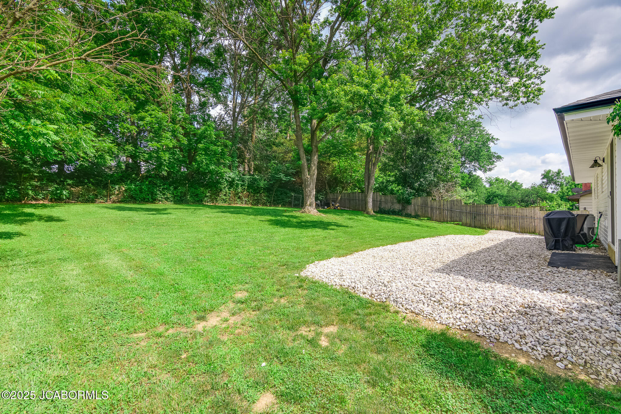137 W HAVEN DRIVE