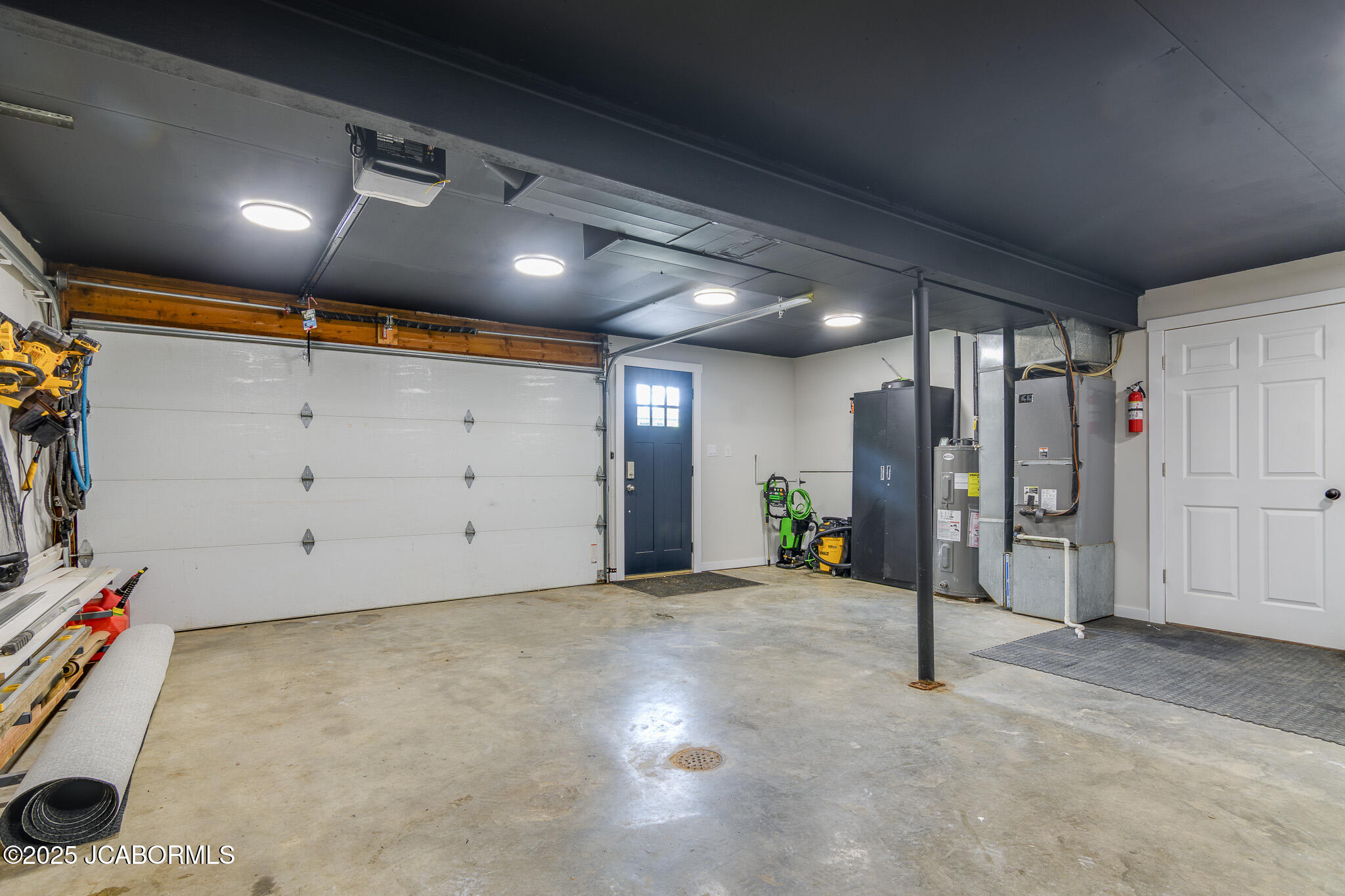 137 W HAVEN DRIVE
