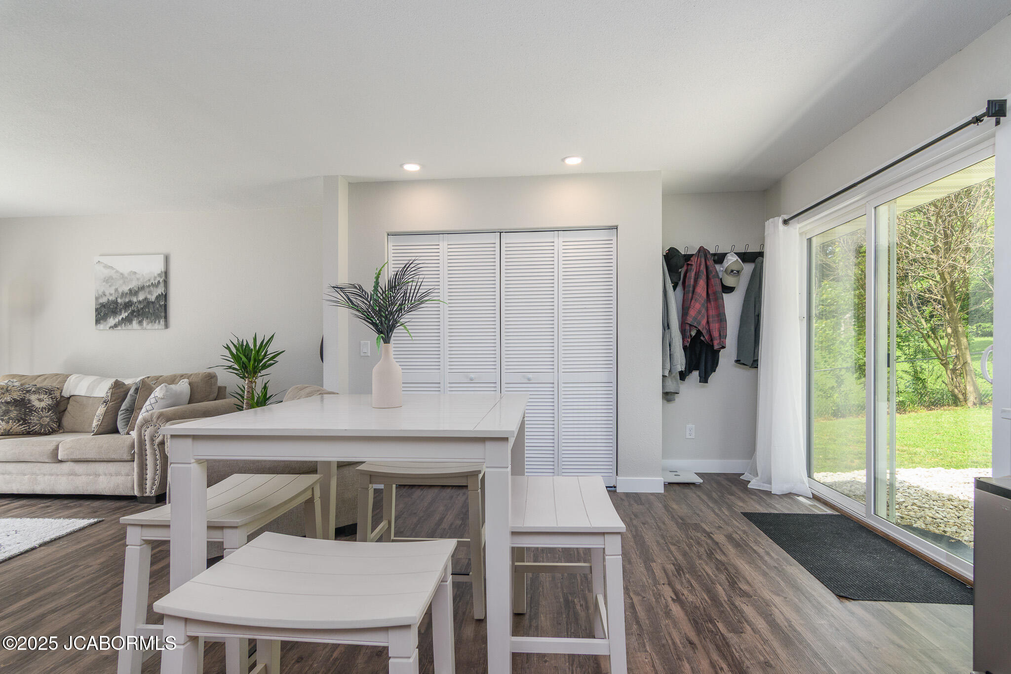 137 W HAVEN DRIVE