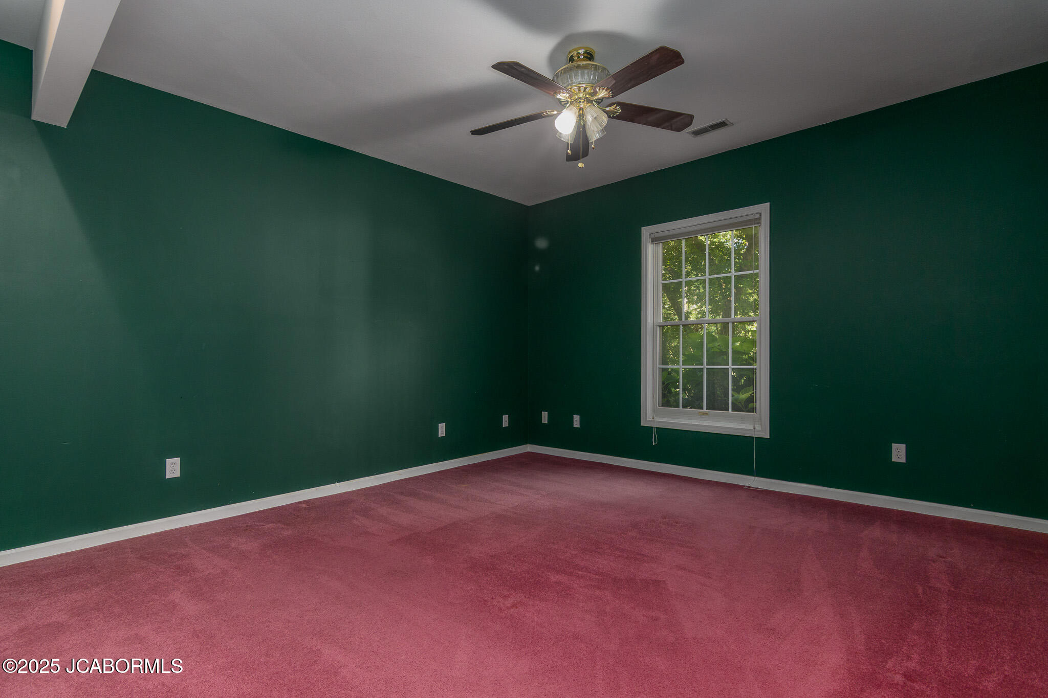 812 STRASBURG COURT