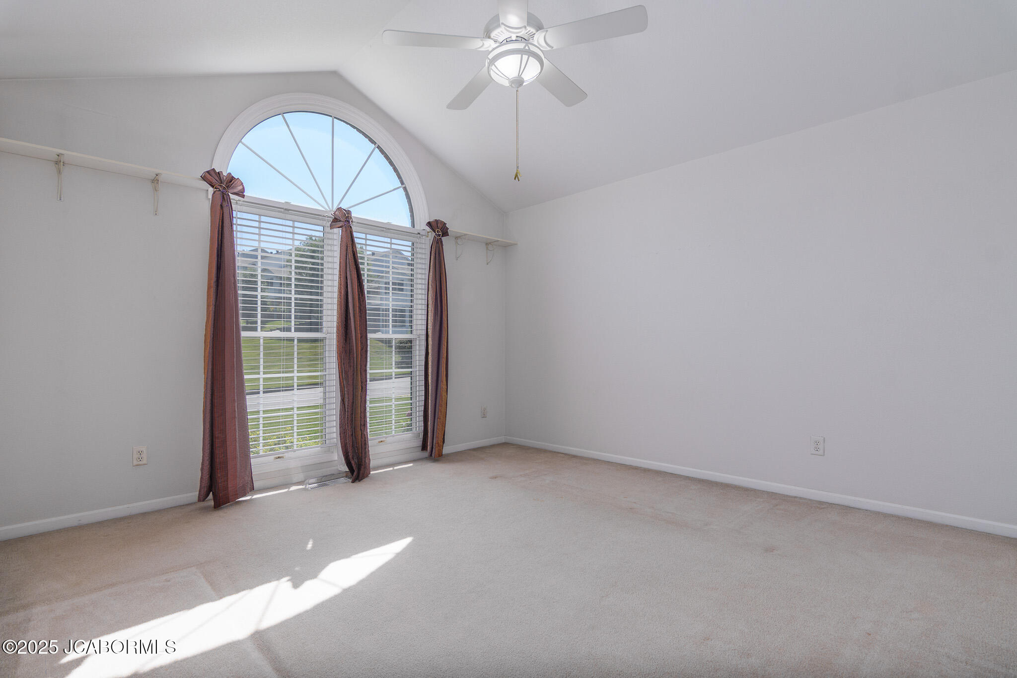 812 STRASBURG COURT
