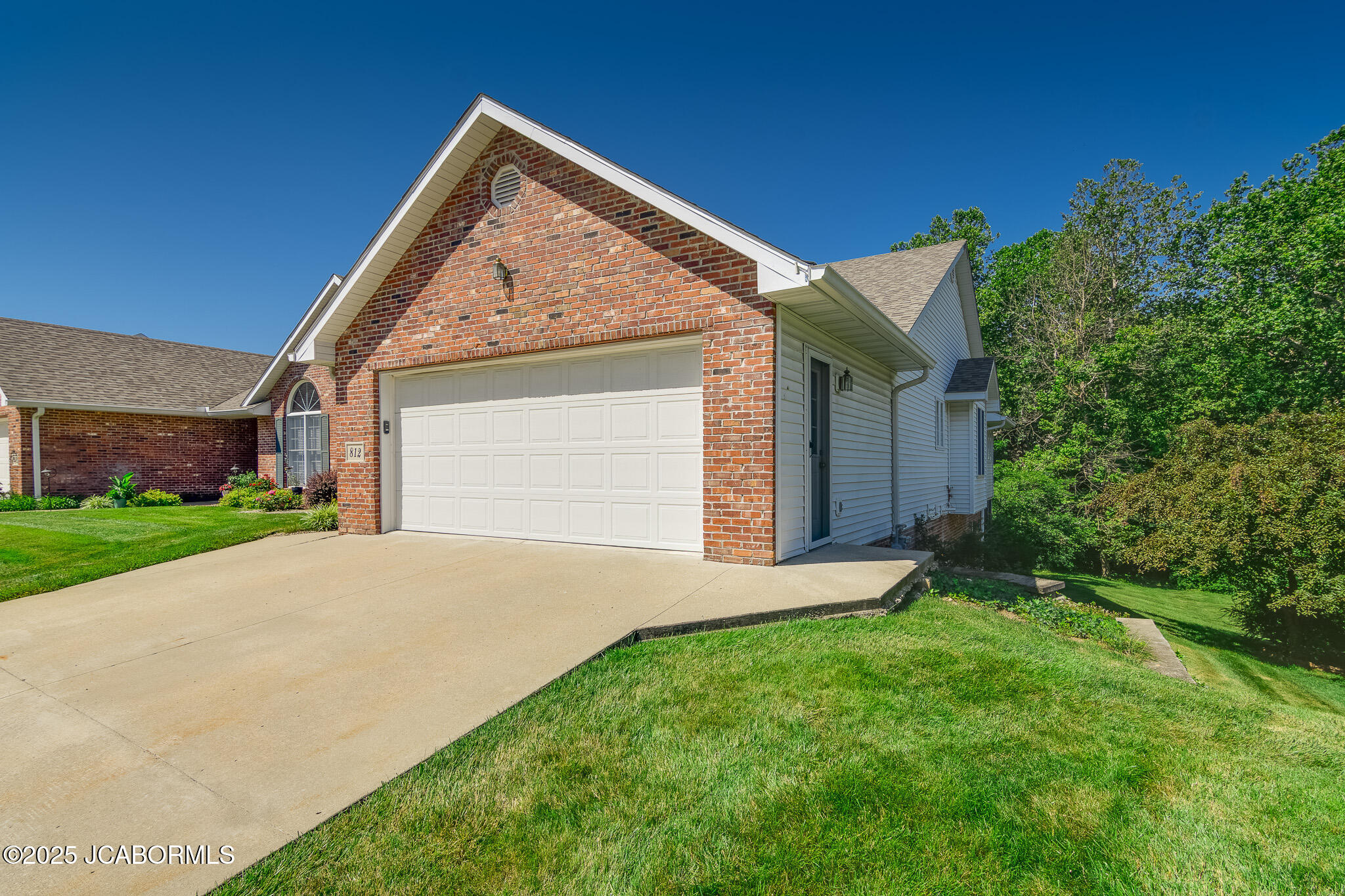 812 STRASBURG COURT