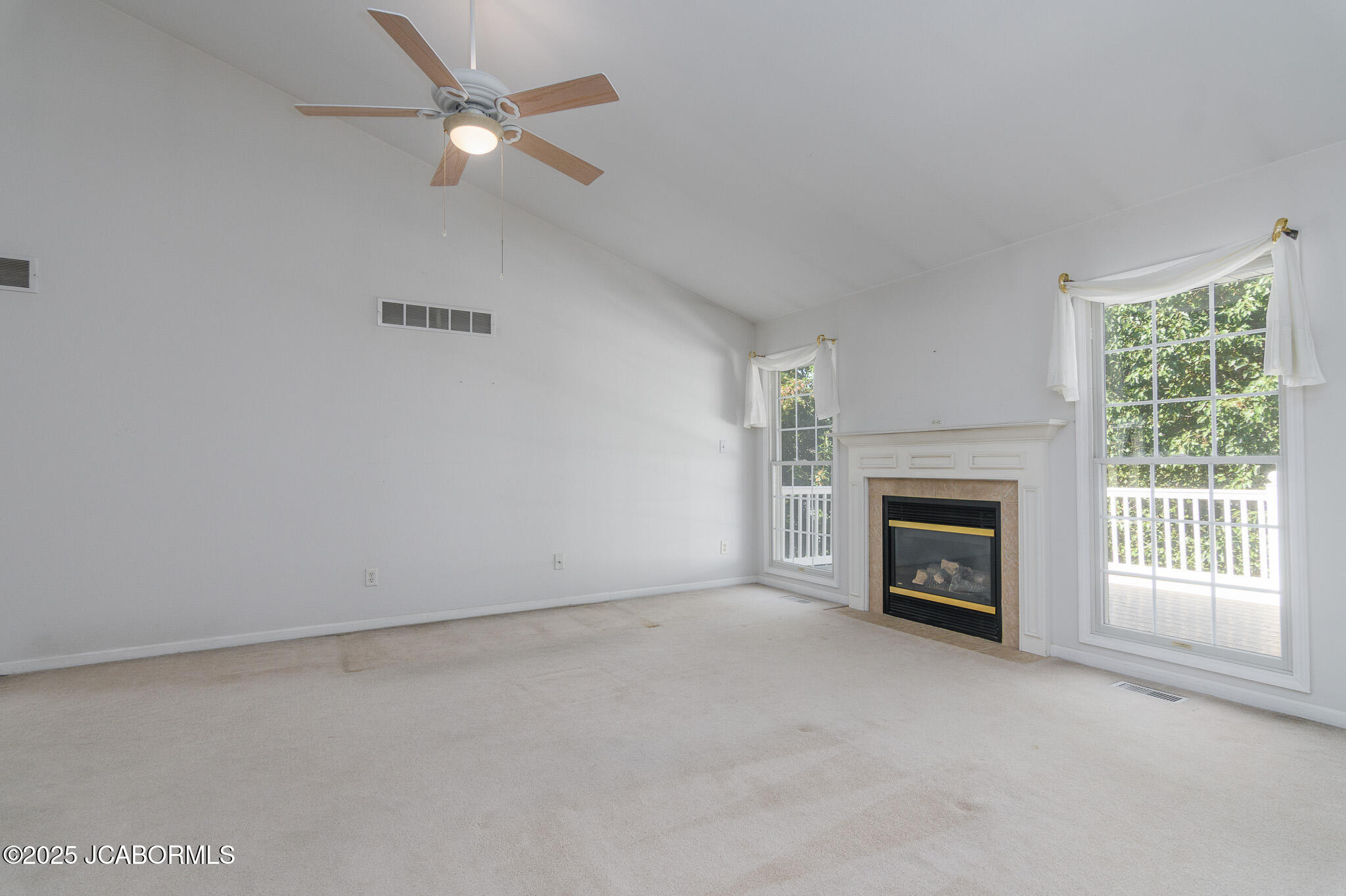 812 STRASBURG COURT