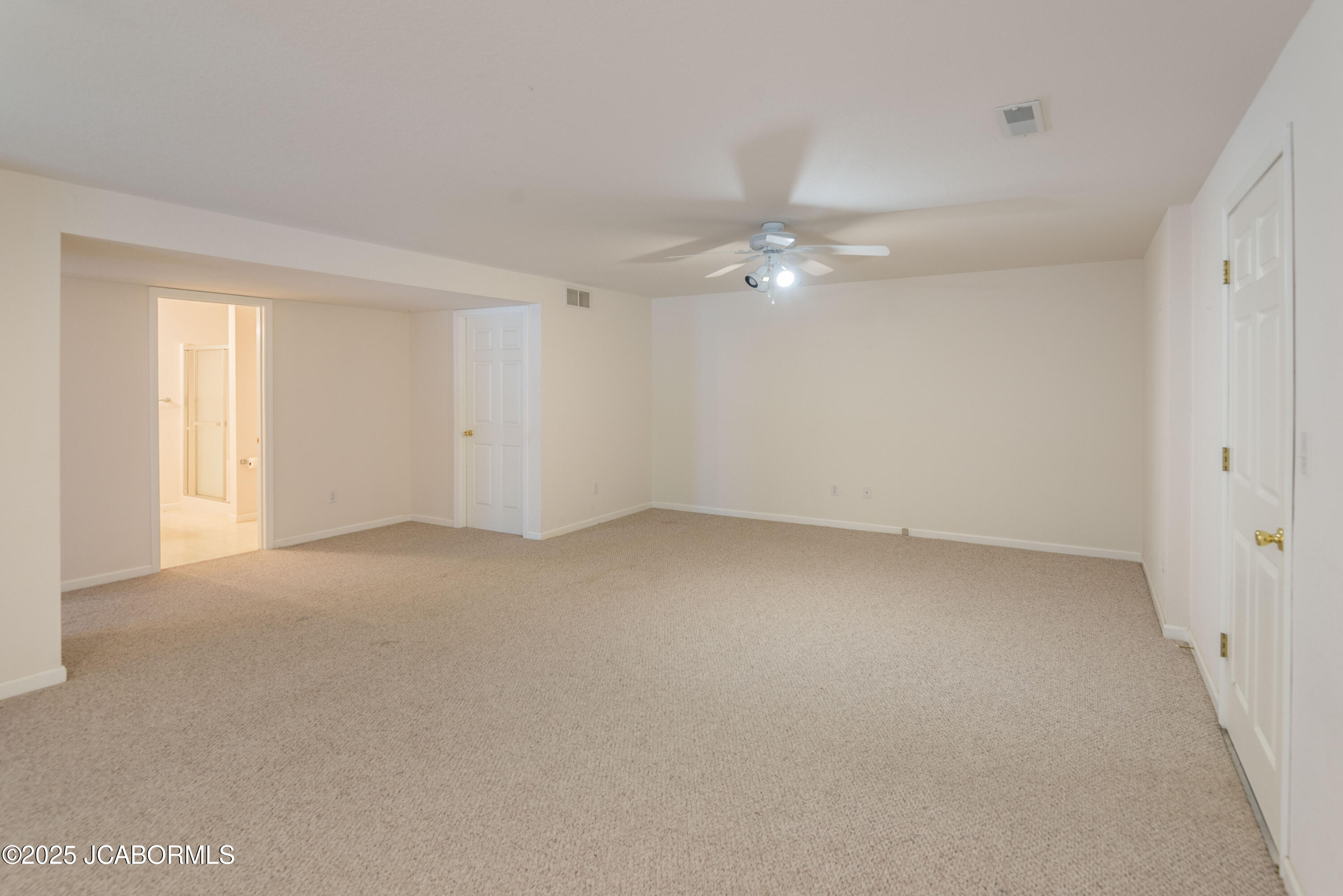 1251 DUANE SWIFT PARKWAY Unit: A
