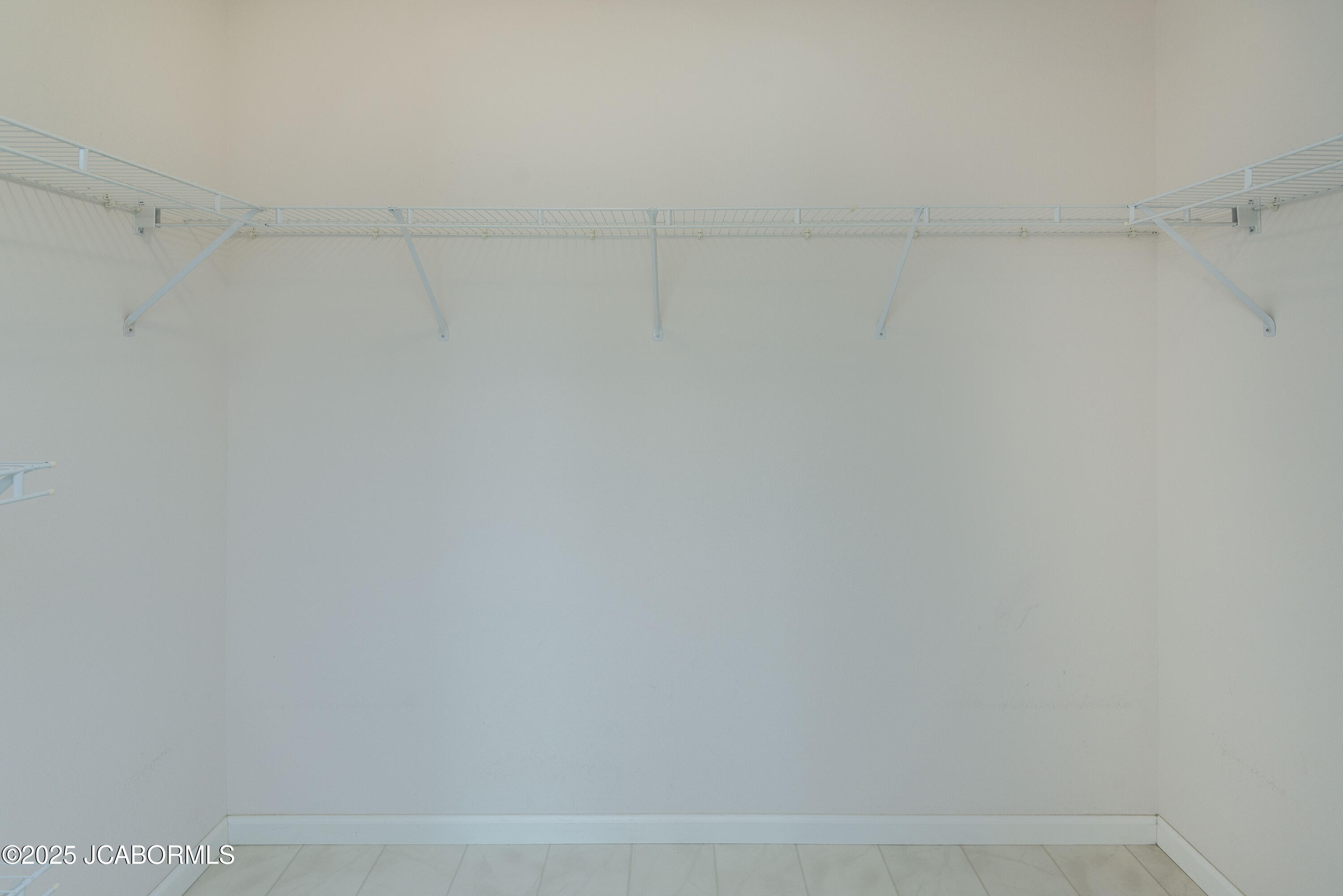 1251 DUANE SWIFT PARKWAY Unit: A