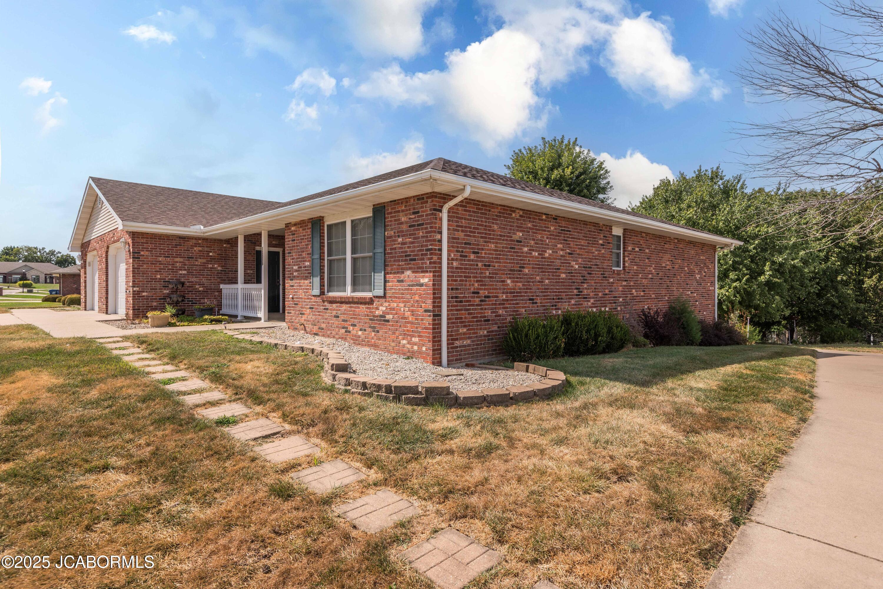 1251 DUANE SWIFT PARKWAY Unit: A