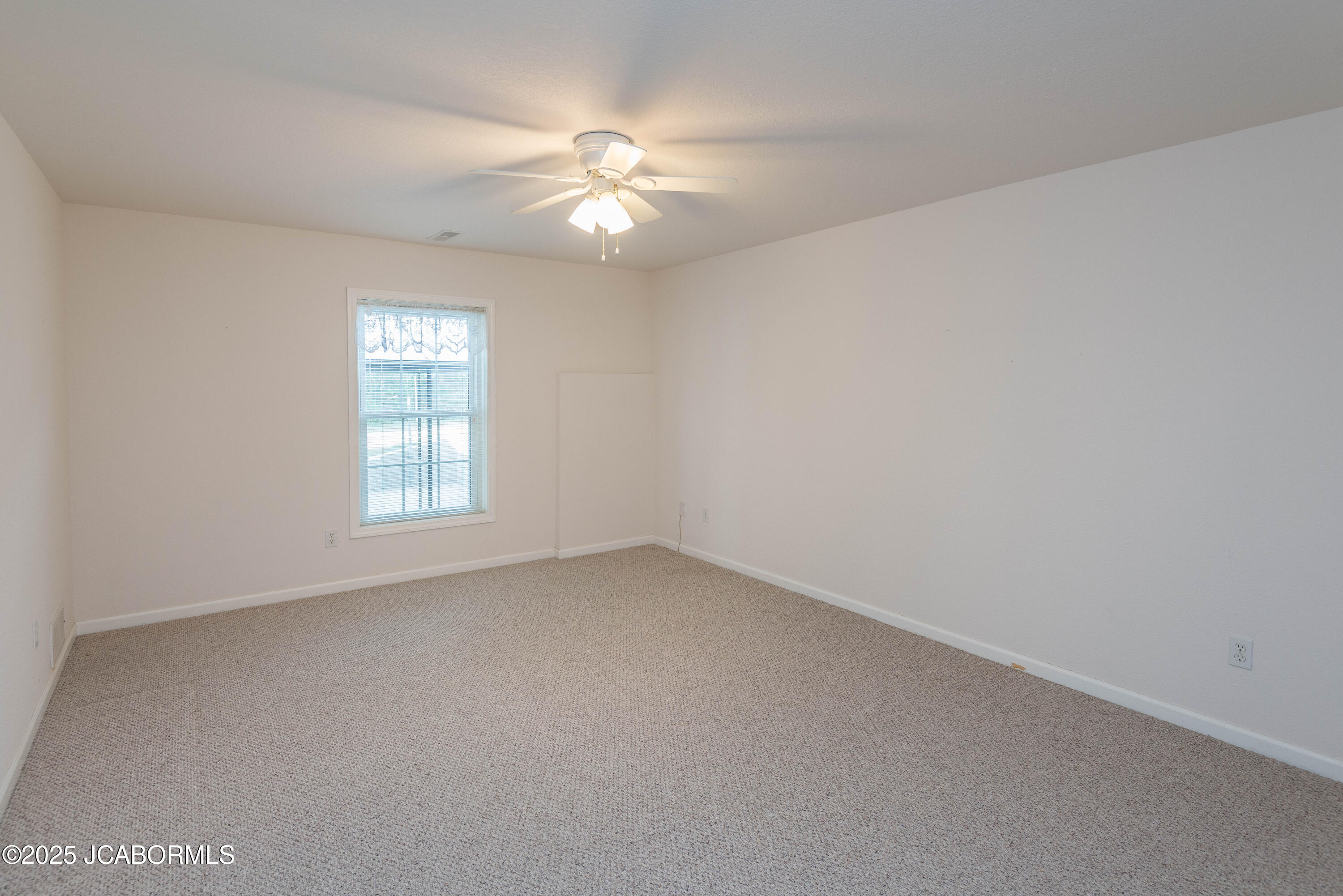 1251 DUANE SWIFT PARKWAY Unit: A
