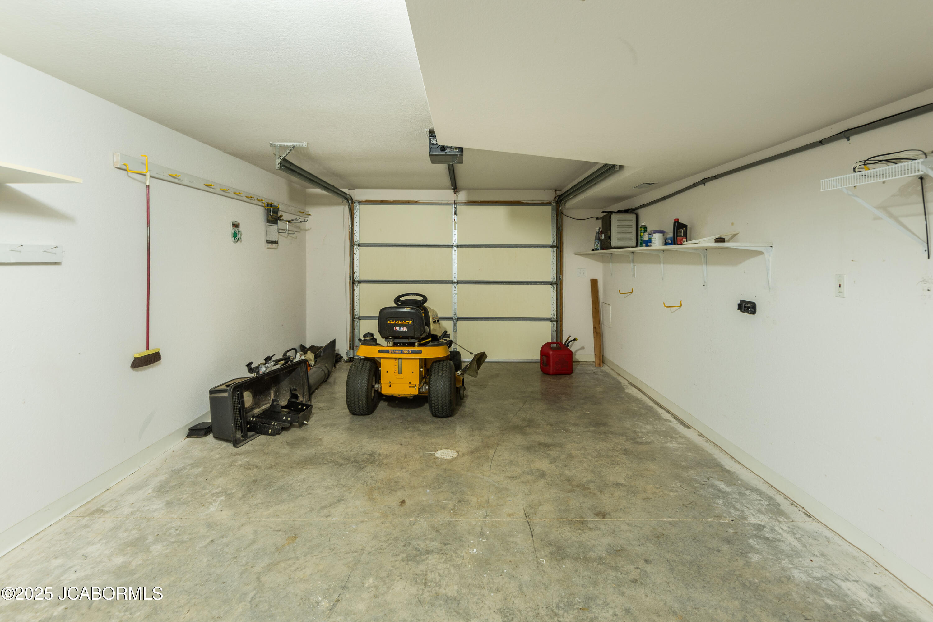 1251 DUANE SWIFT PARKWAY Unit: A