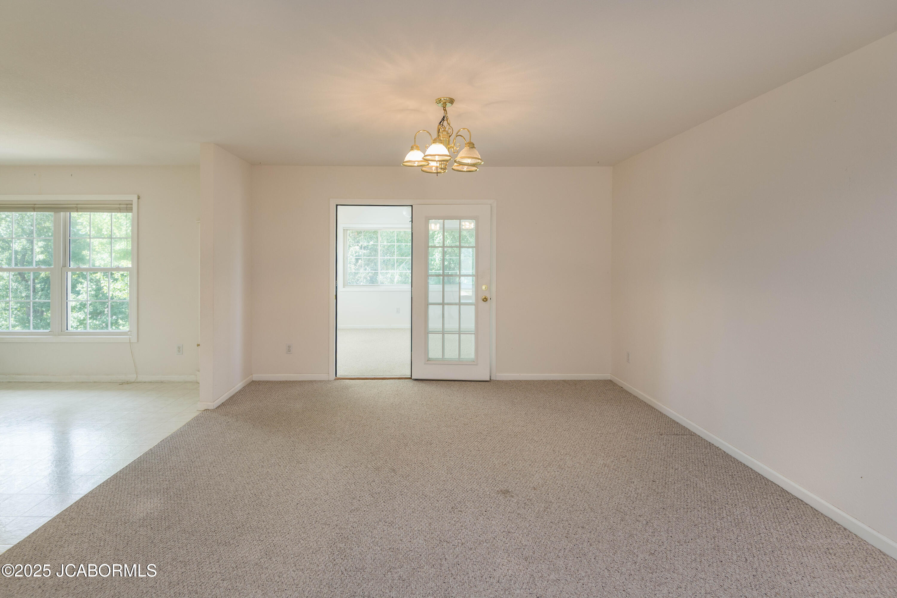 1251 DUANE SWIFT PARKWAY Unit: A