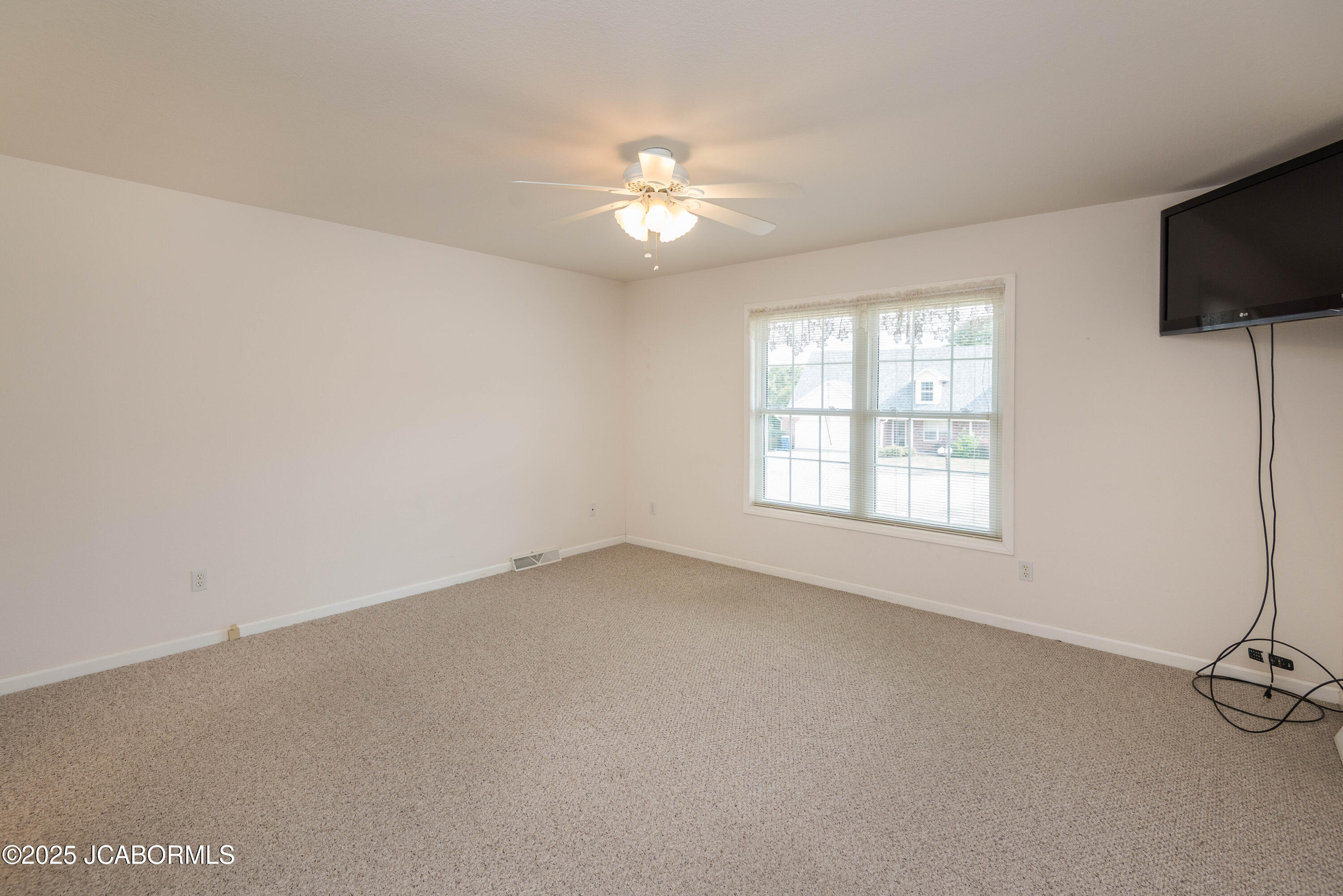 1251 DUANE SWIFT PARKWAY Unit: A