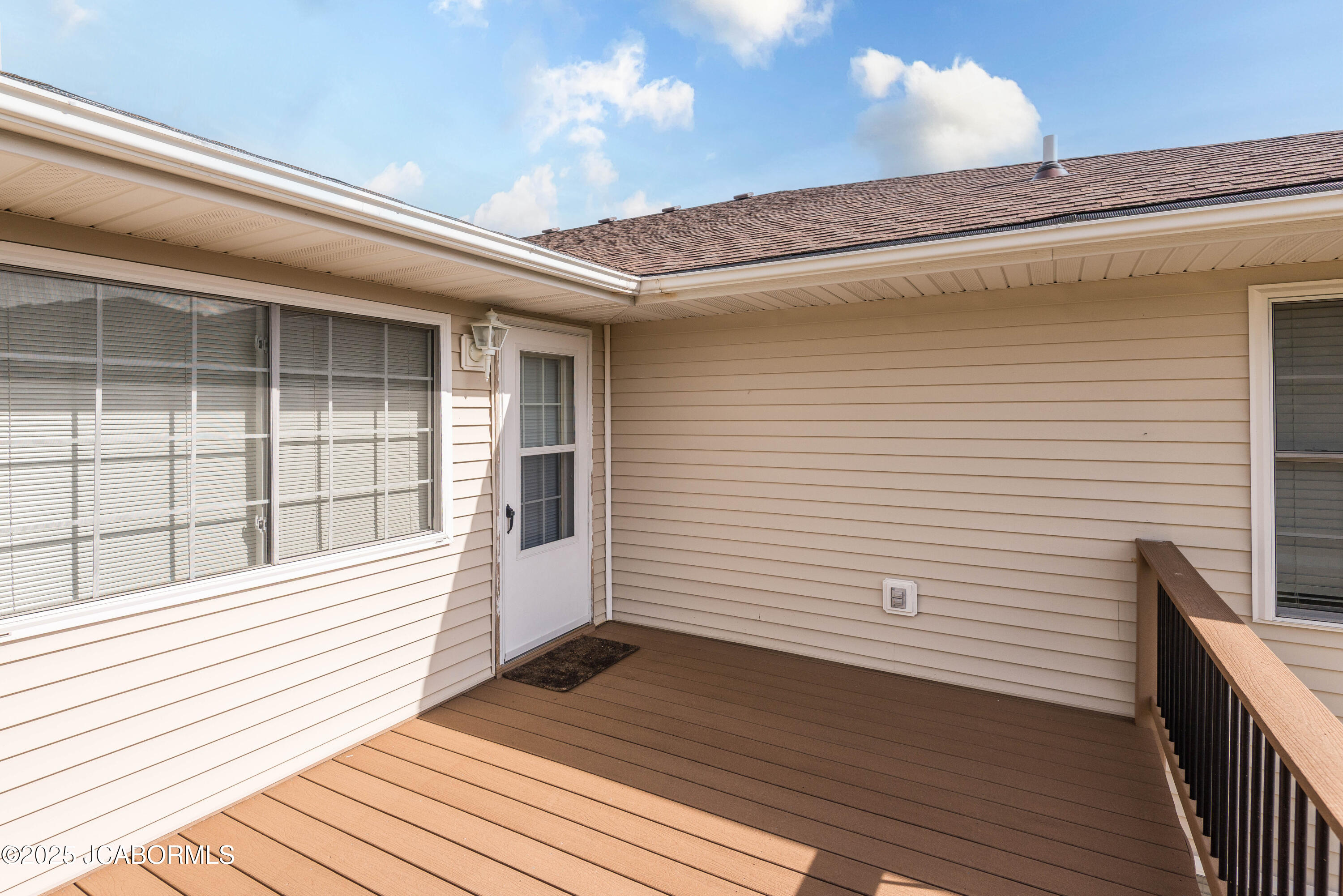 1251 DUANE SWIFT PARKWAY Unit: B