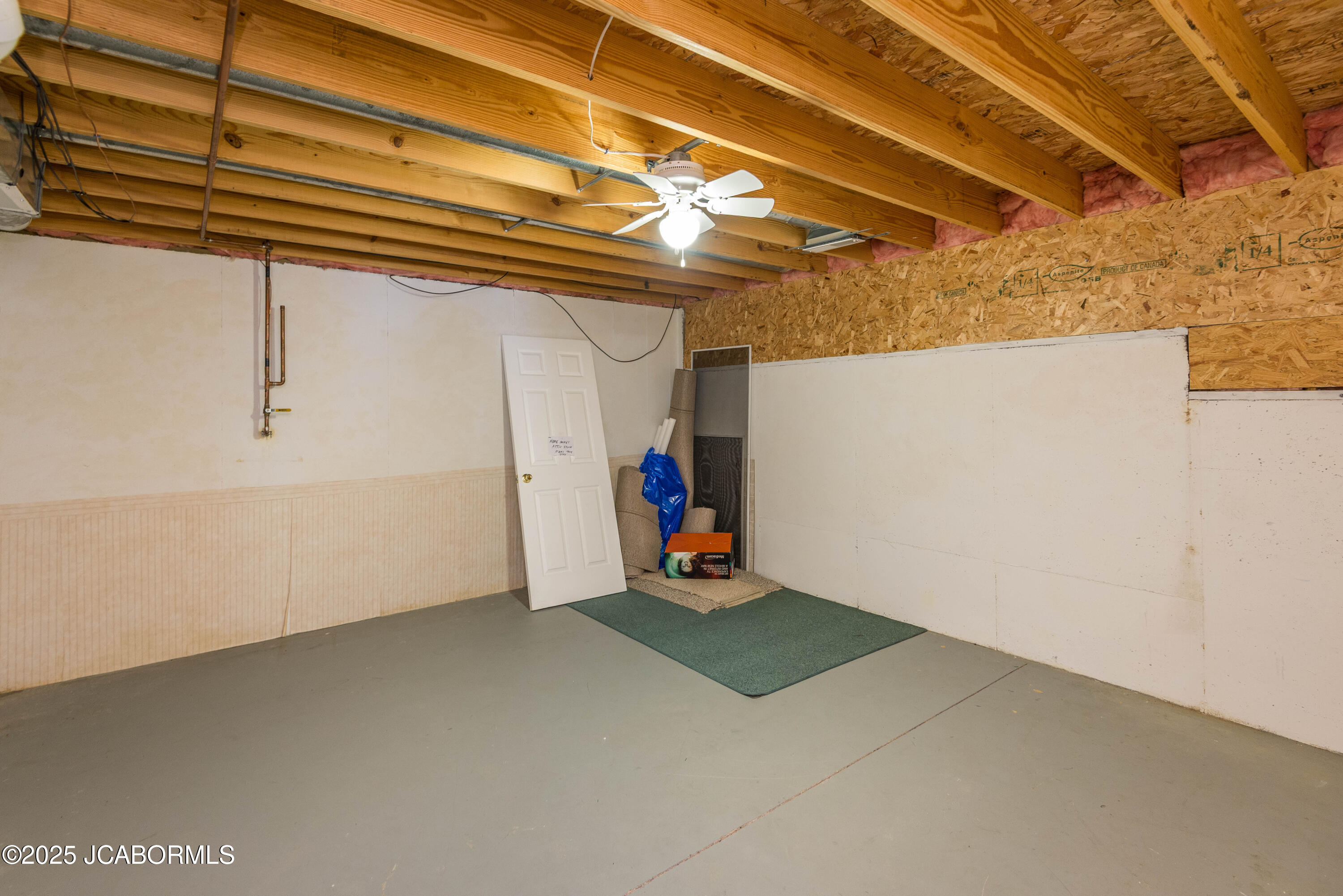 1251 DUANE SWIFT PARKWAY Unit: B