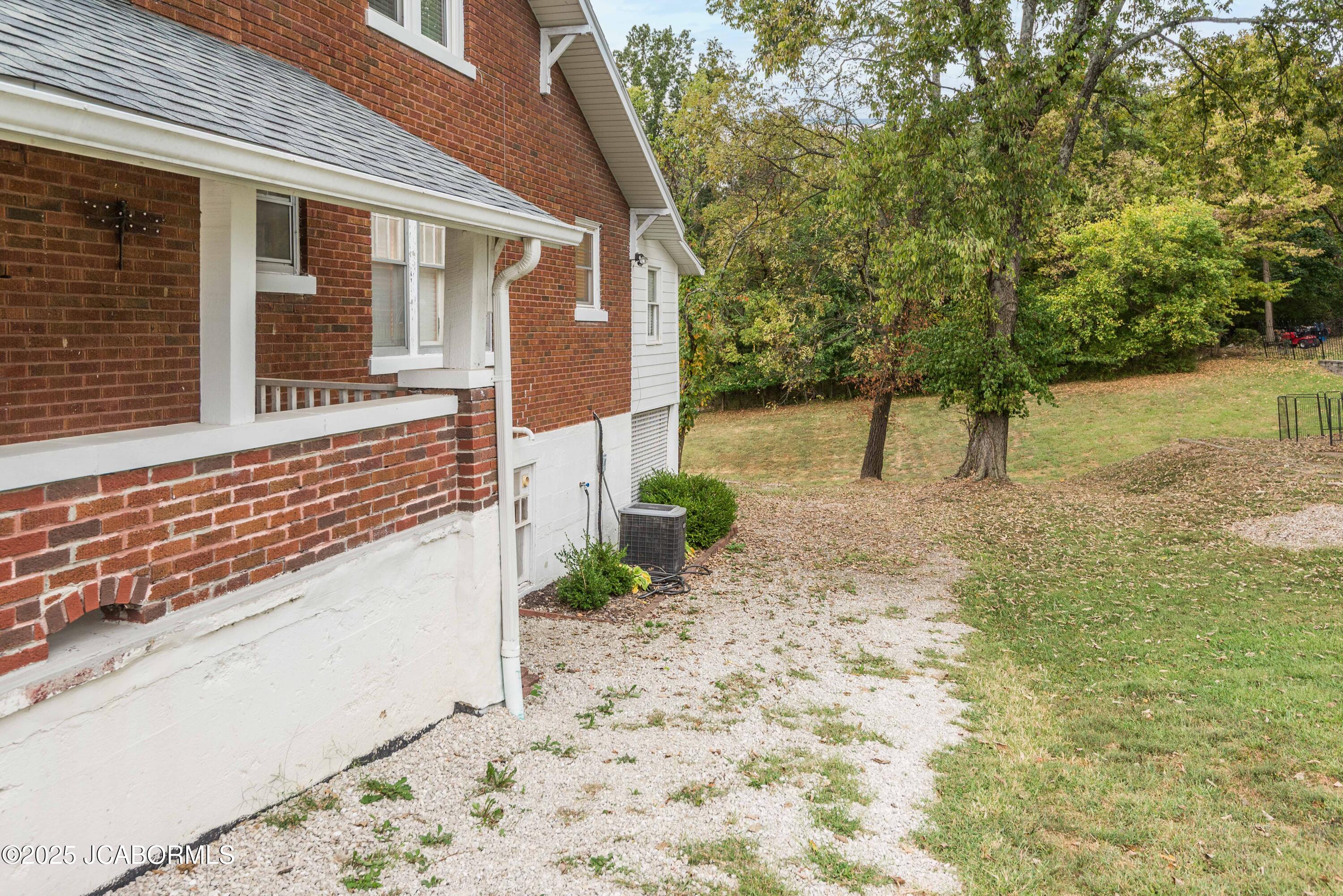 1306 MORELAND AVENUE