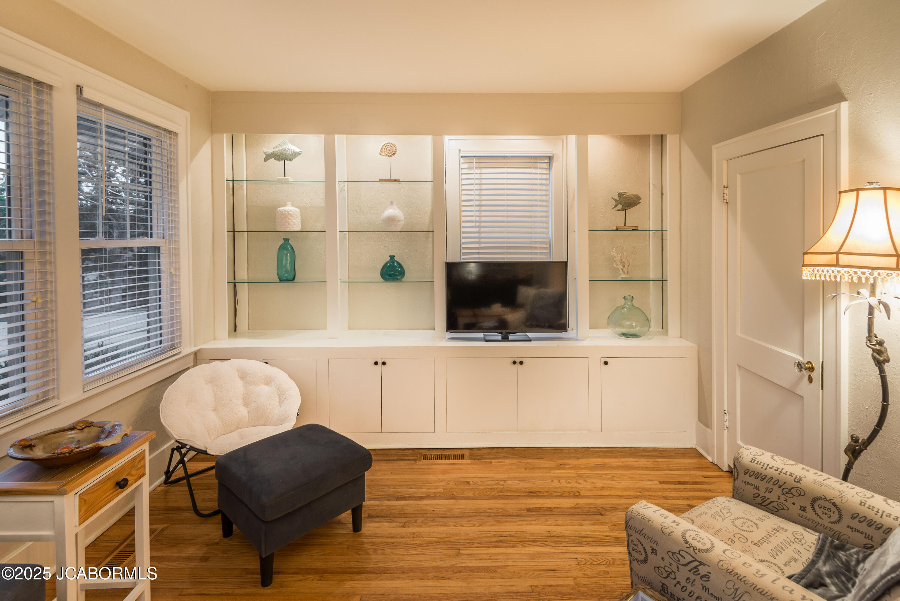 1306 MORELAND AVENUE