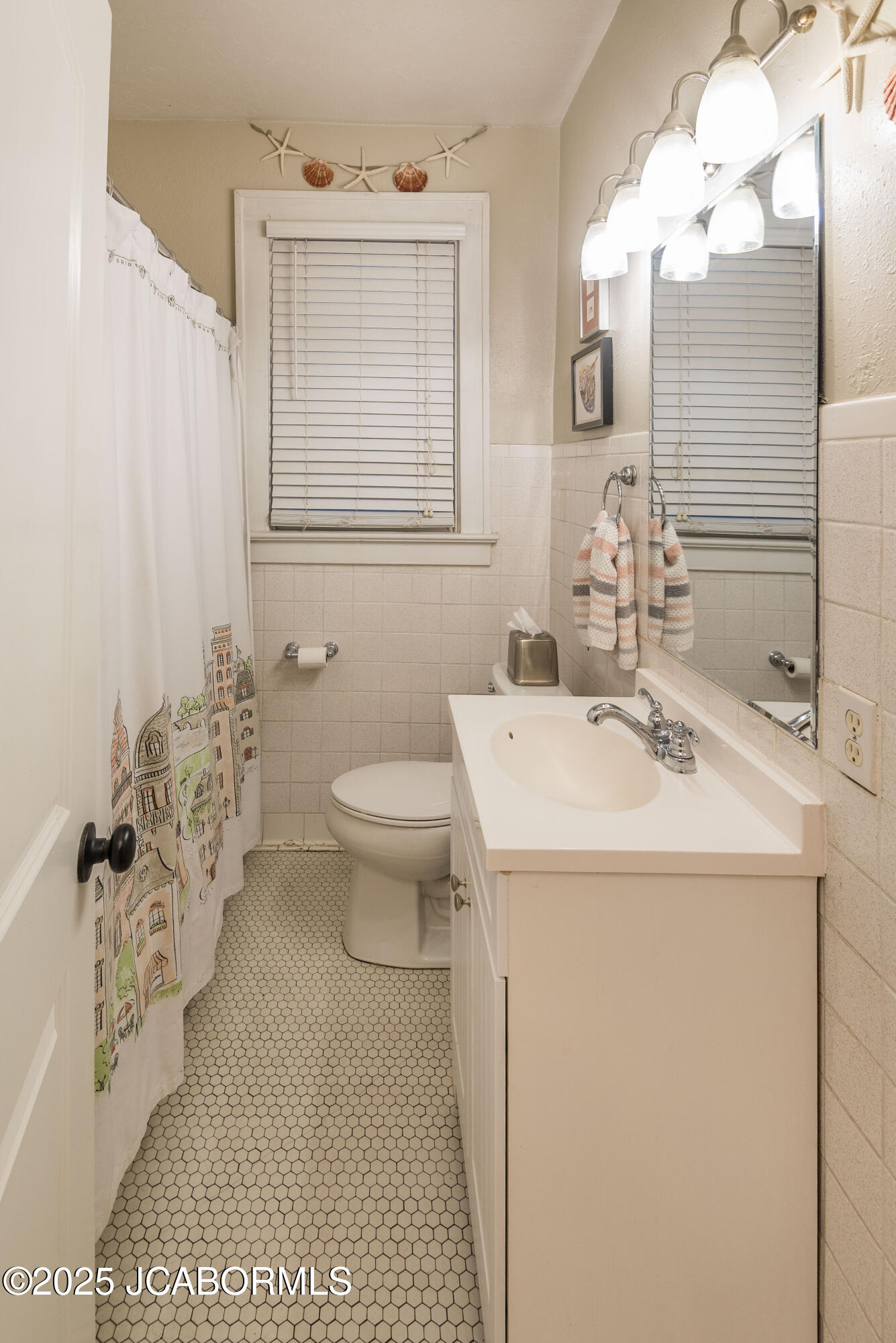 1306 MORELAND AVENUE