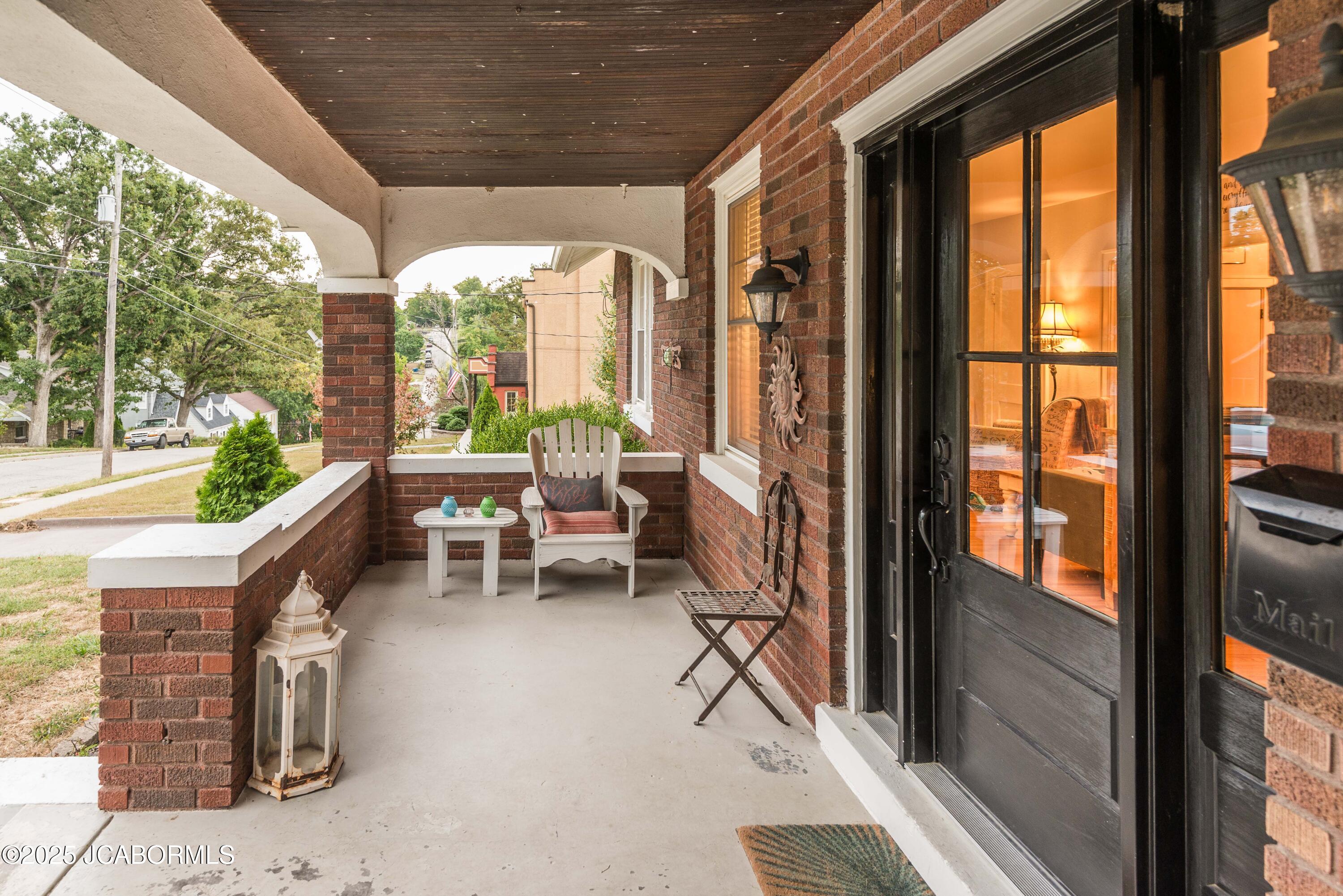 1306 MORELAND AVENUE