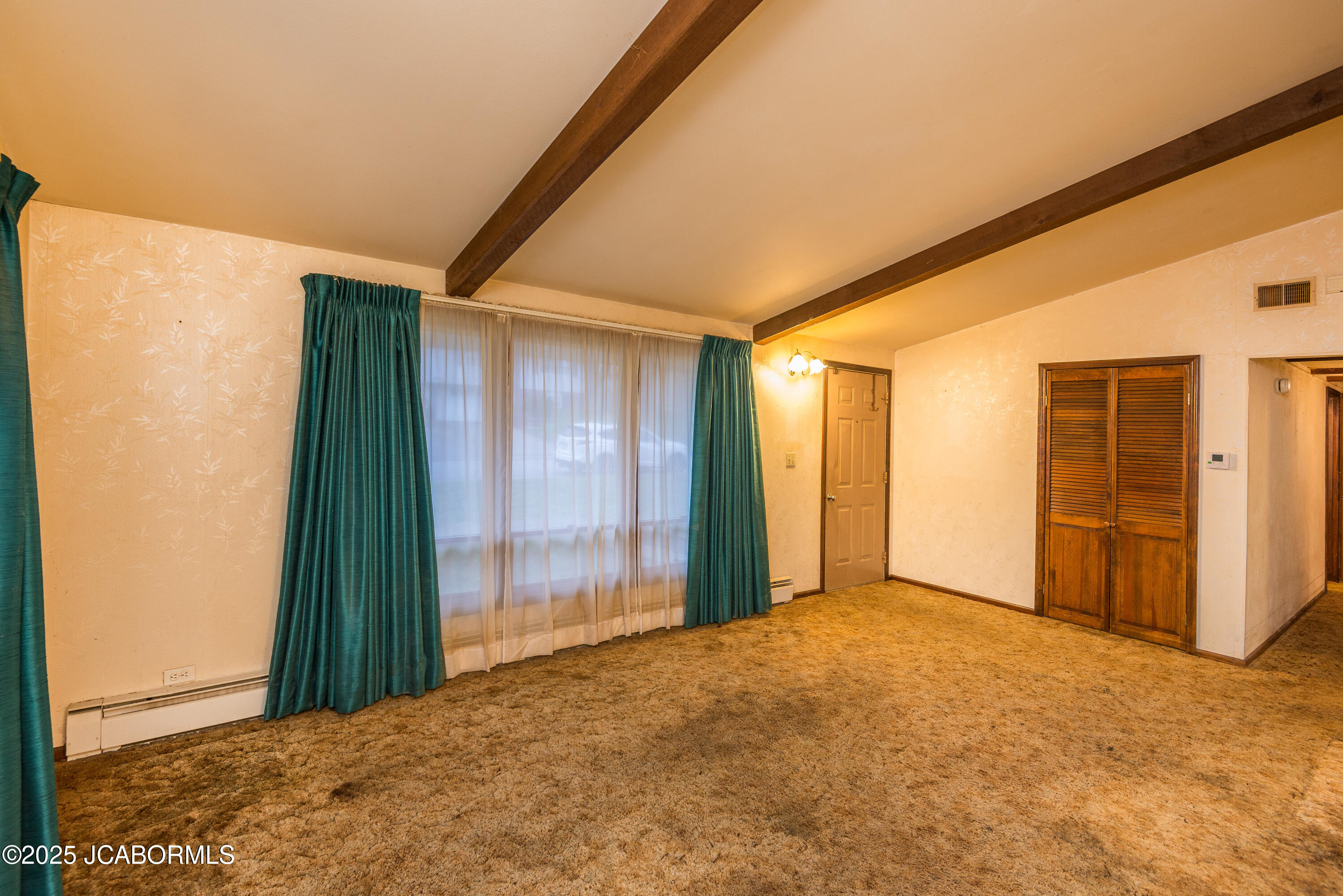 118 VALLEY VIEW DRIVE