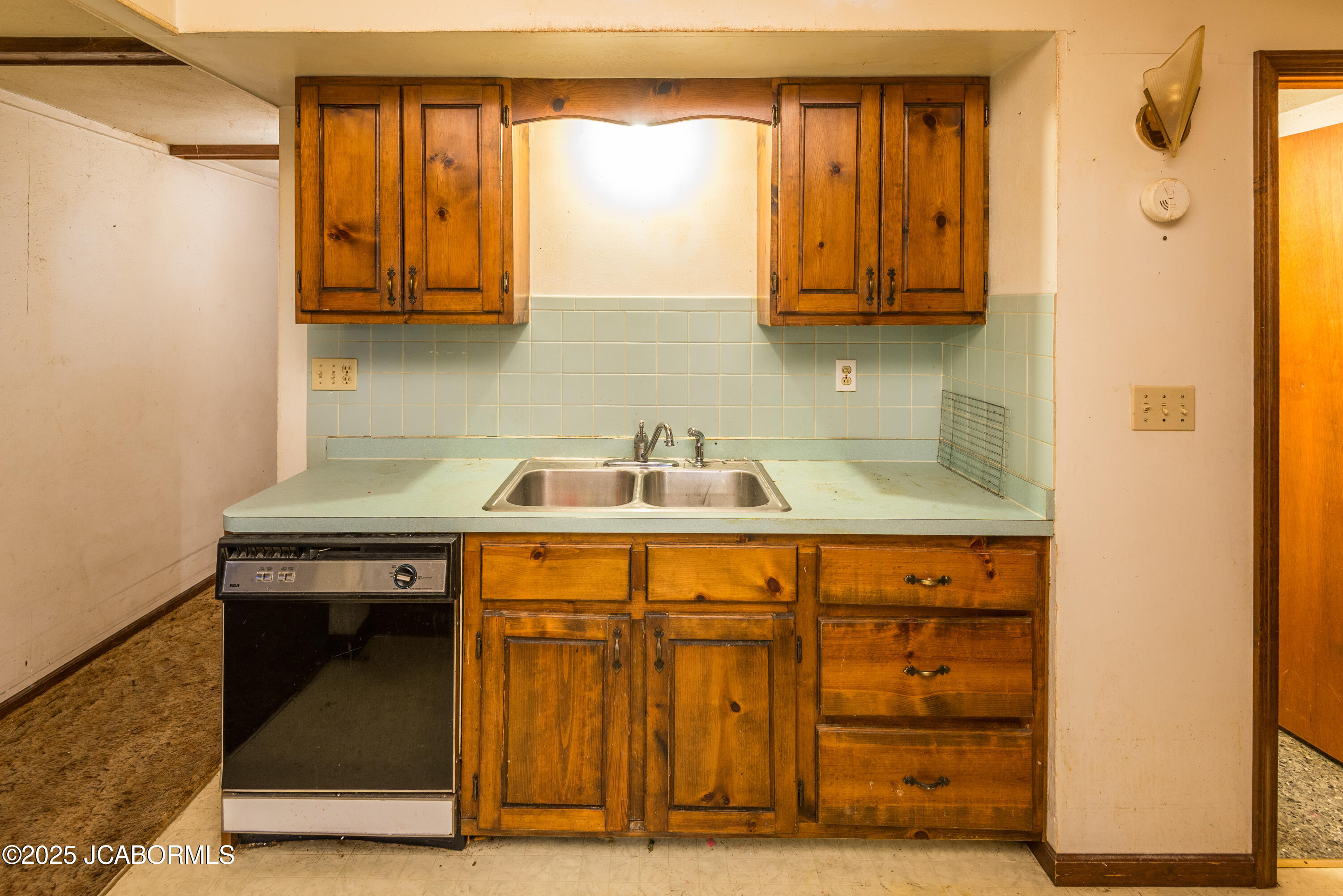 118 VALLEY VIEW DRIVE