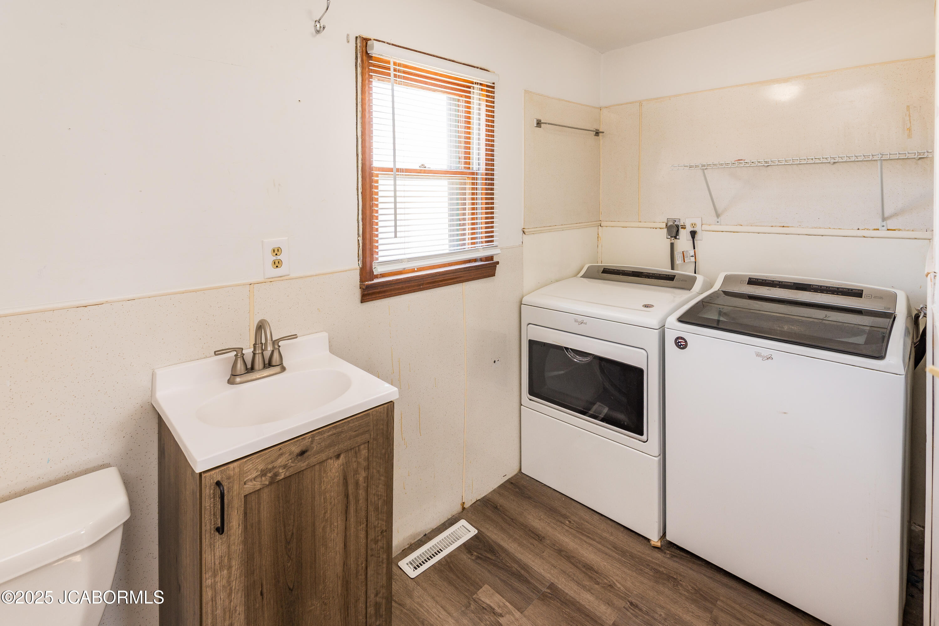 9112 BODE FERRY ROAD