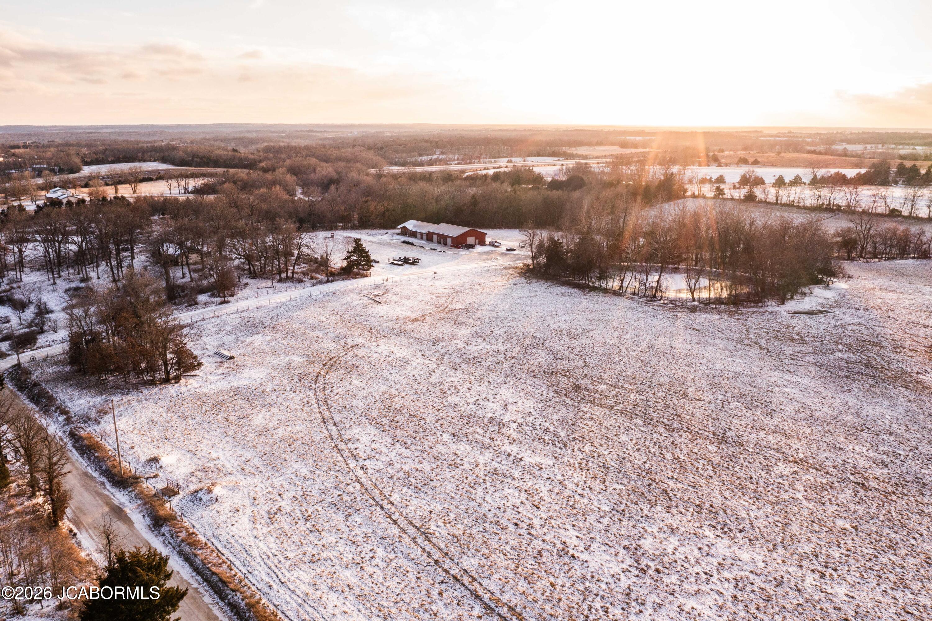 31602 MOCKINGBIRD ROAD