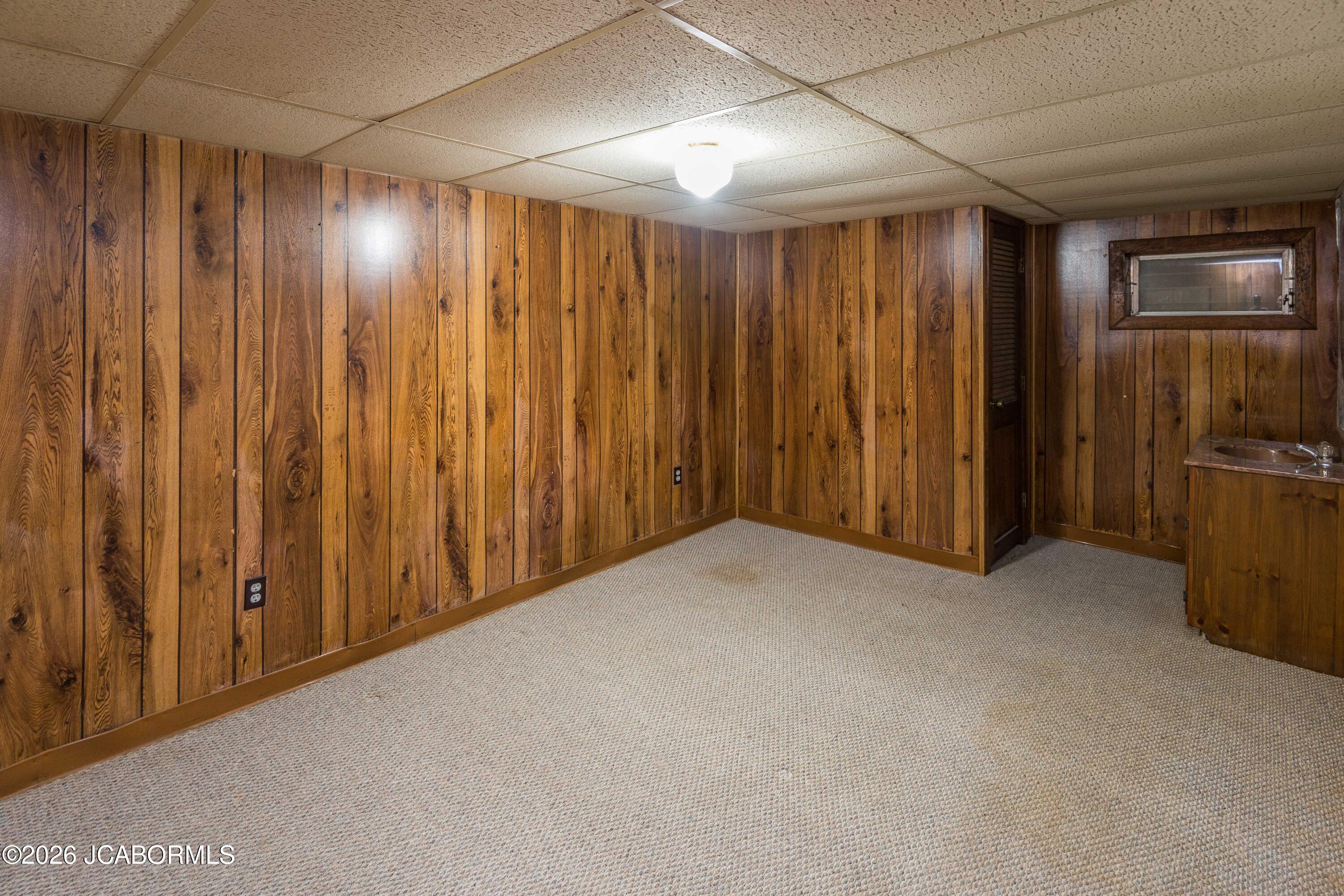 2922 S TEN MILE DRIVE