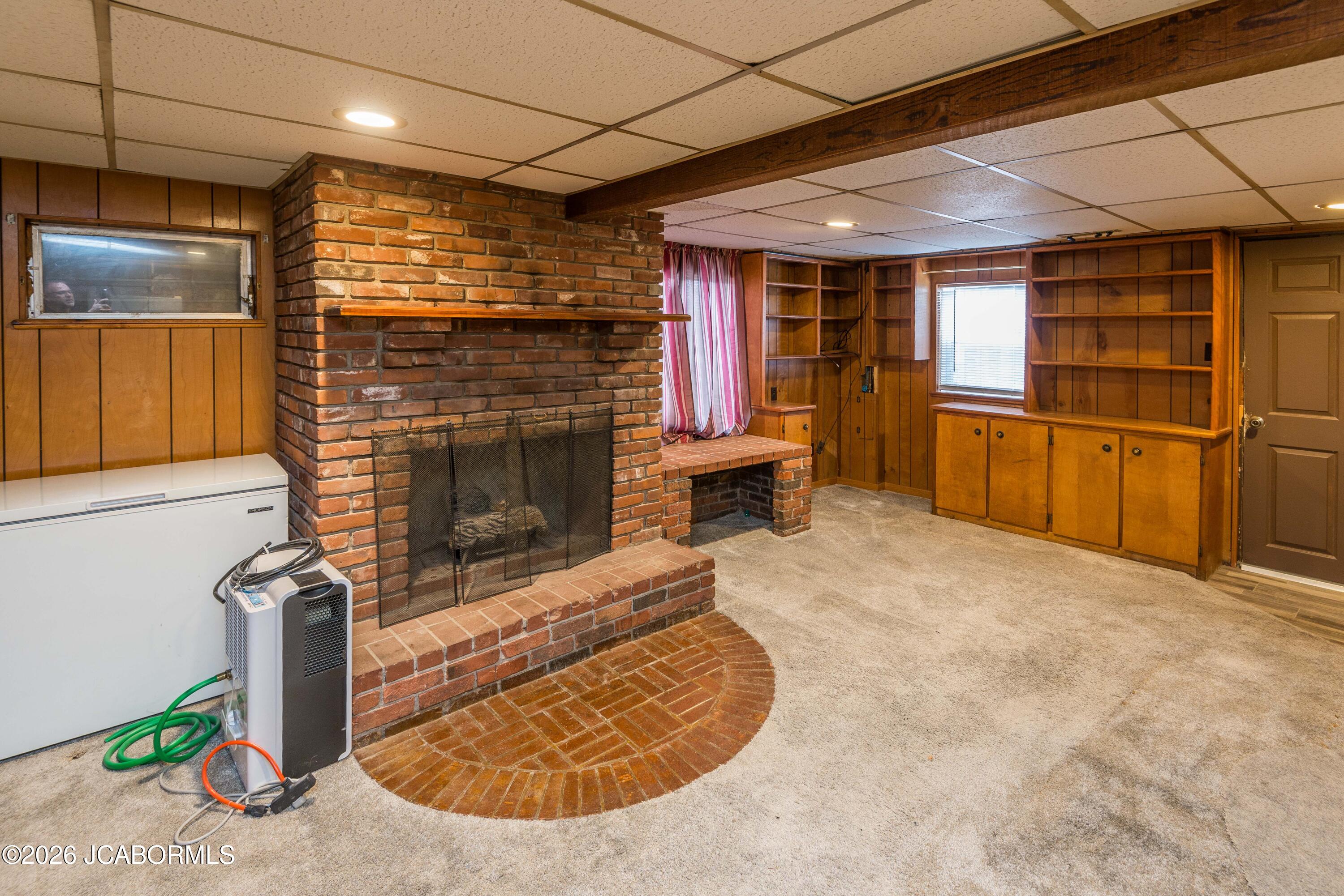 2922 S TEN MILE DRIVE