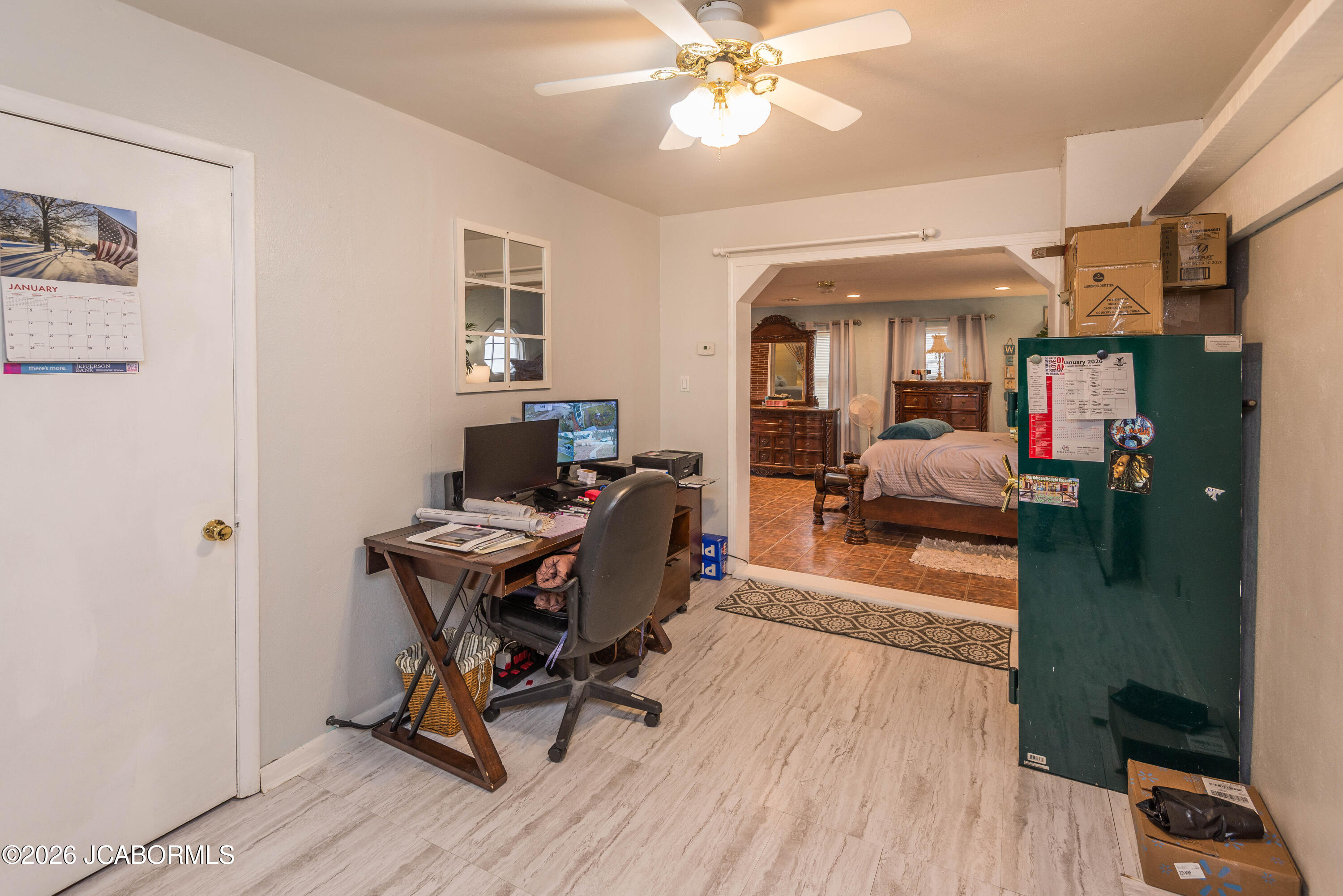 2922 S TEN MILE DRIVE