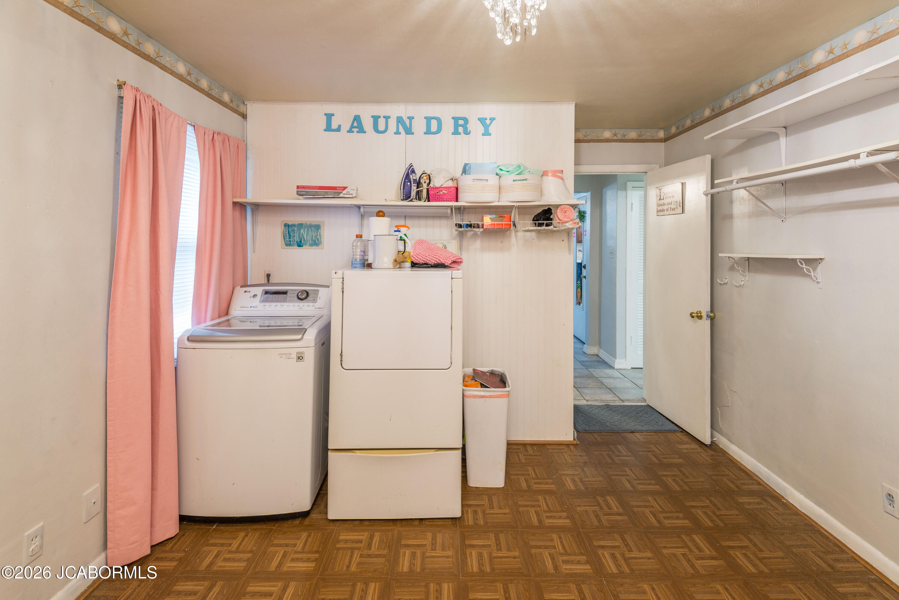 2922 S TEN MILE DRIVE