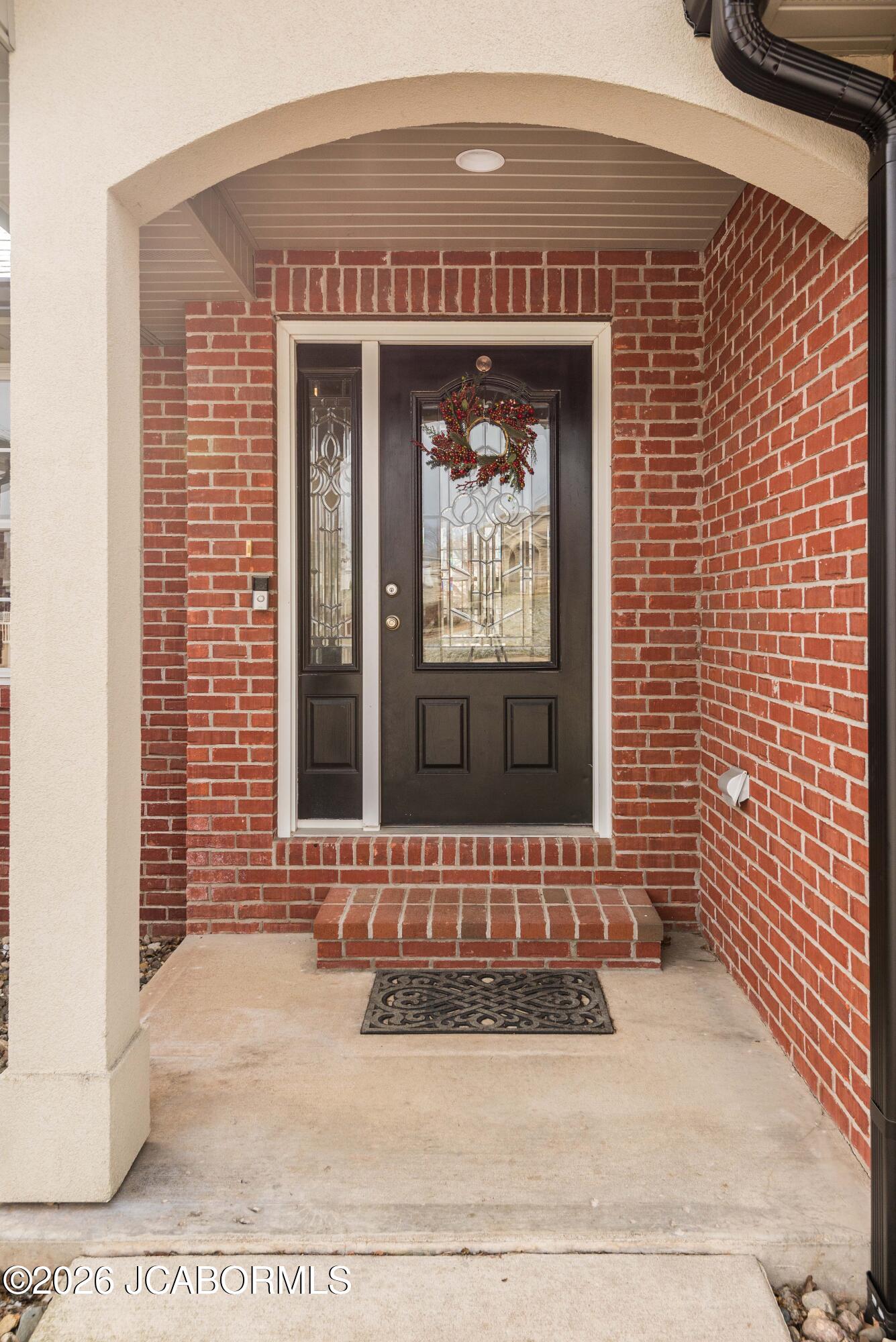 1512 GRANDVALLEY DRIVE