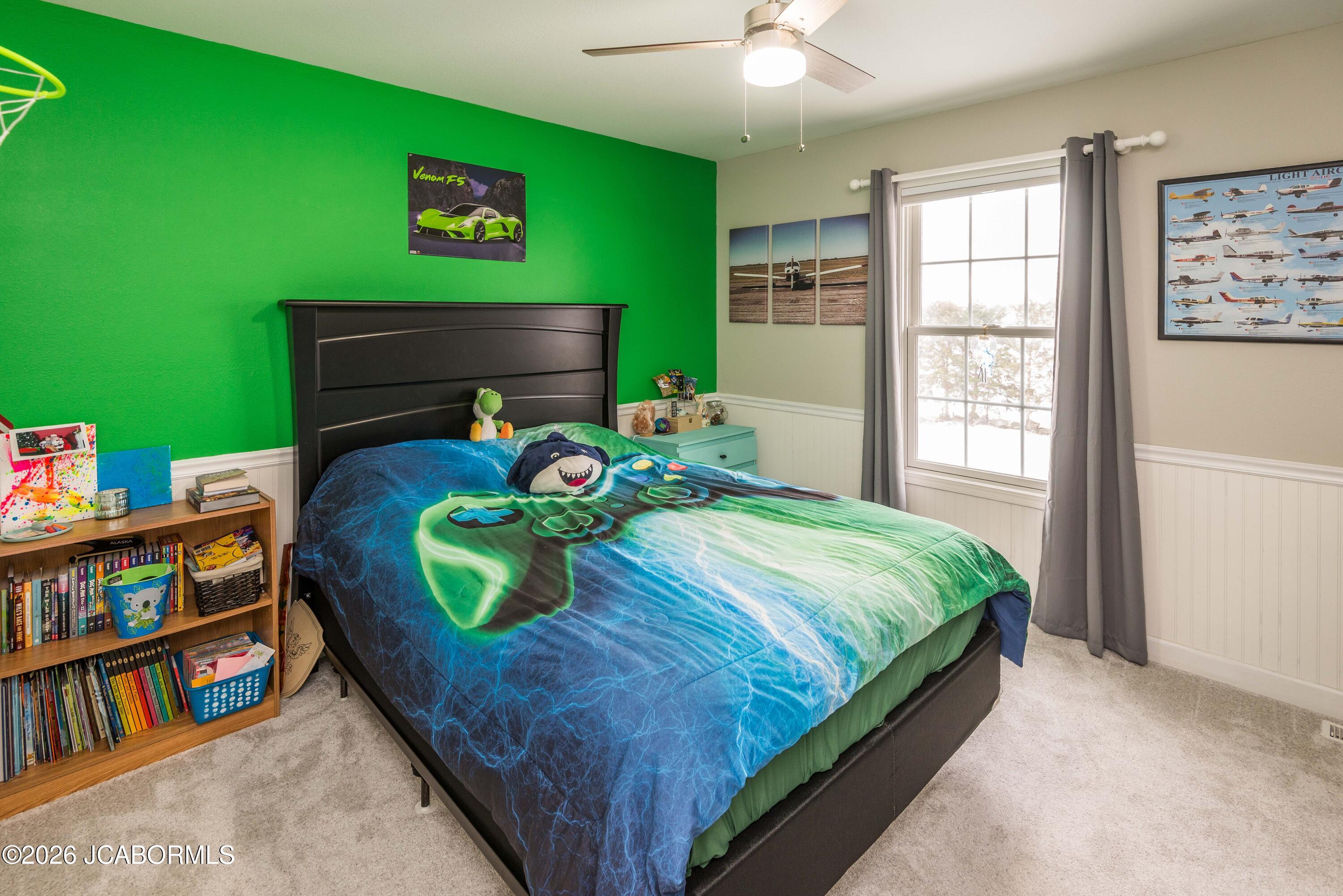 1512 GRANDVALLEY DRIVE