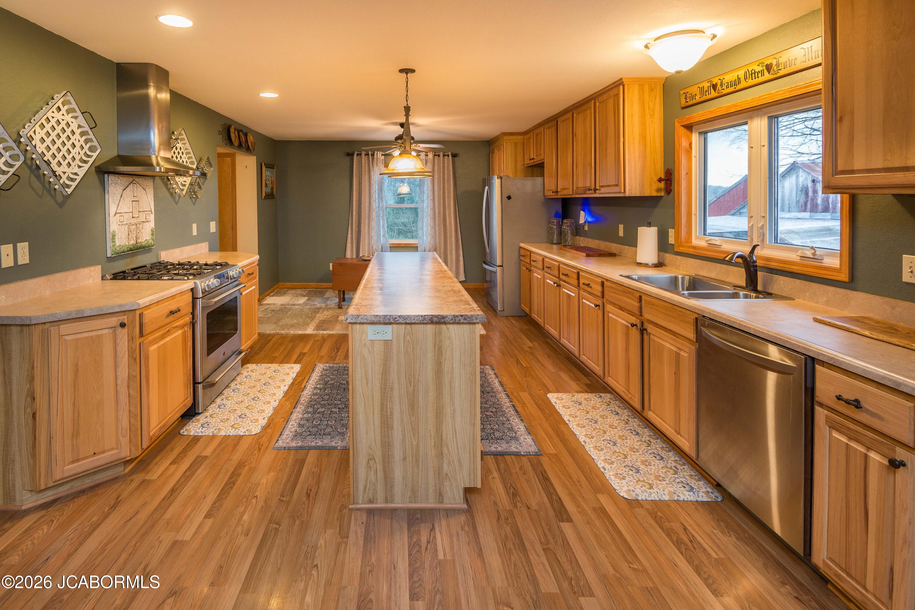 9145 STAGE COACH ROAD