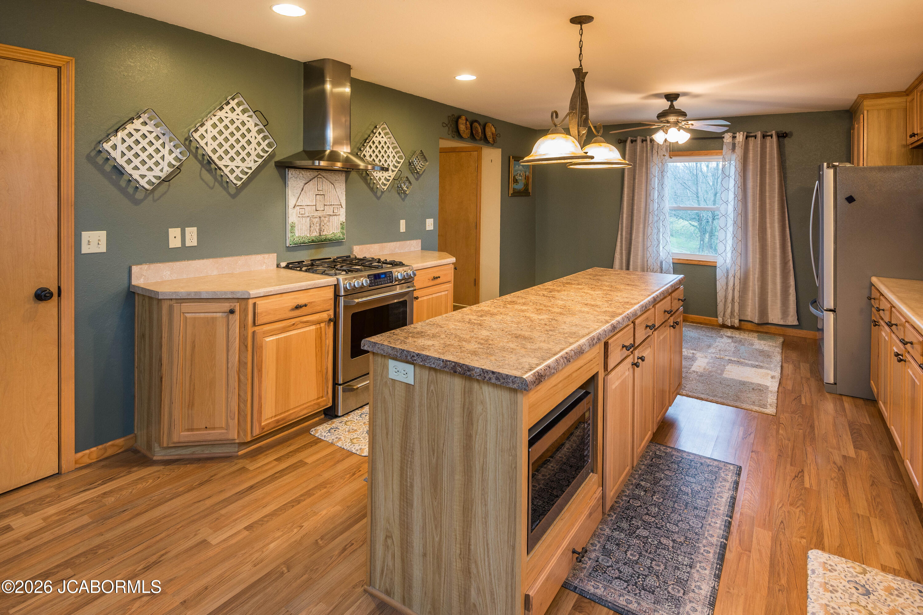 9145 STAGE COACH ROAD