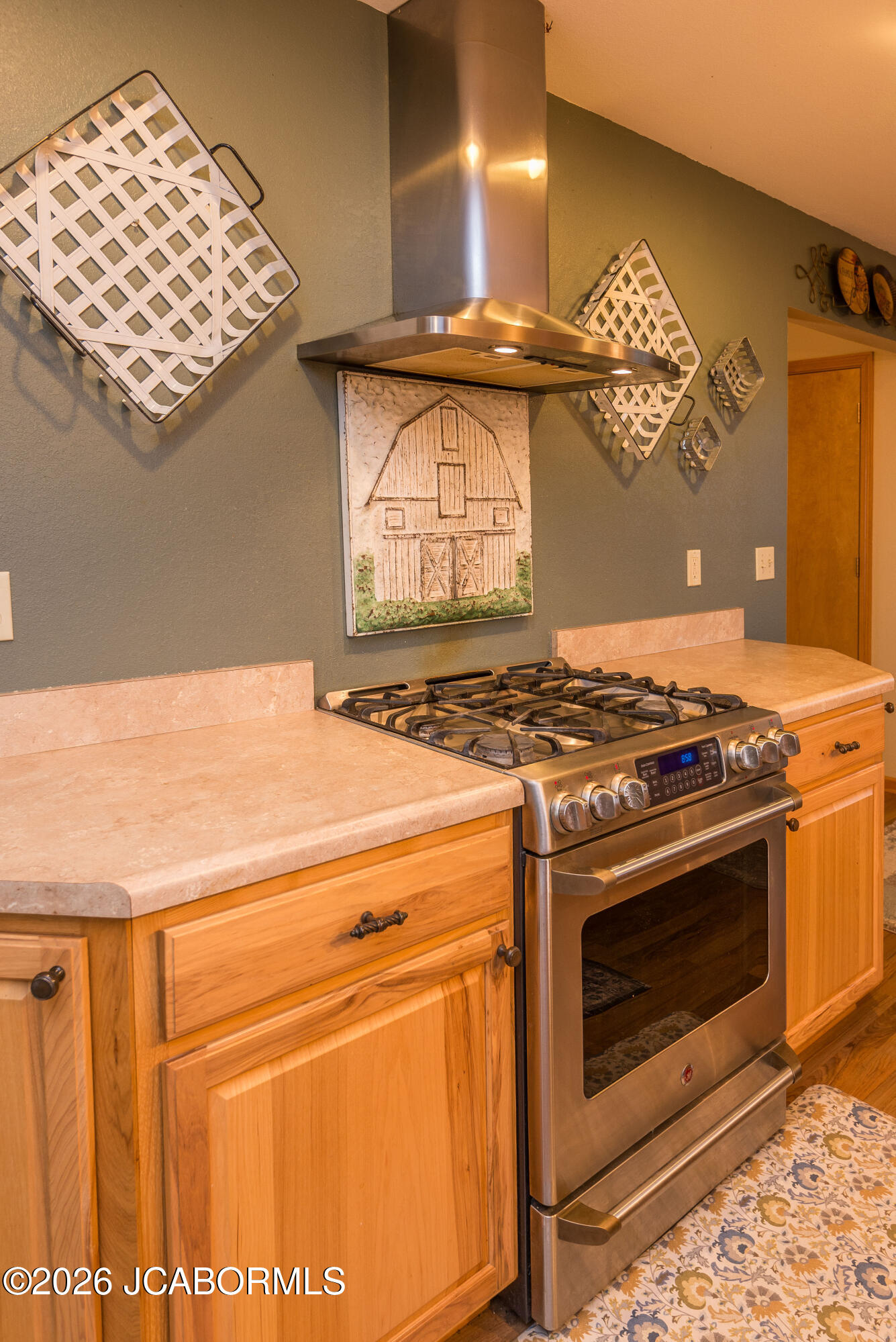 9145 STAGE COACH ROAD