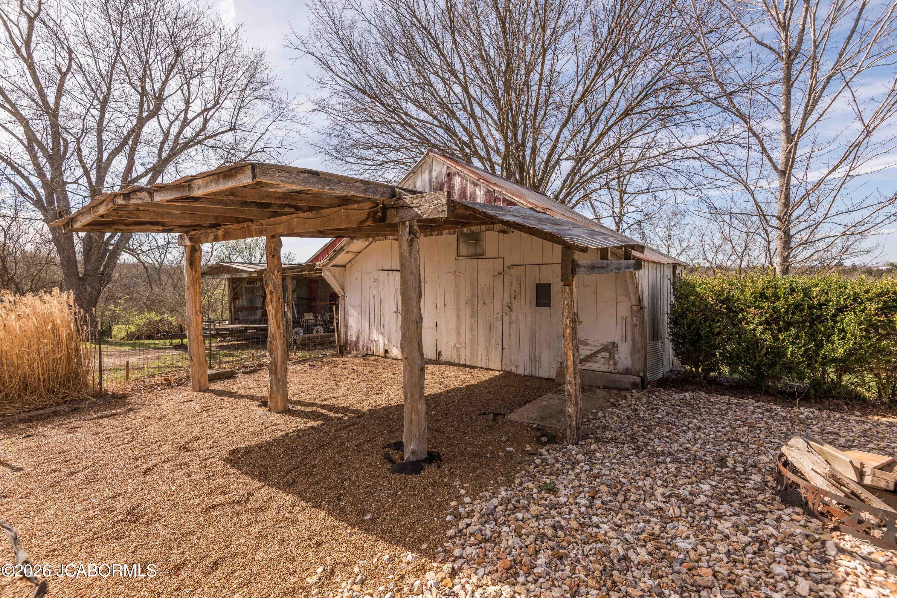 9145 STAGE COACH ROAD