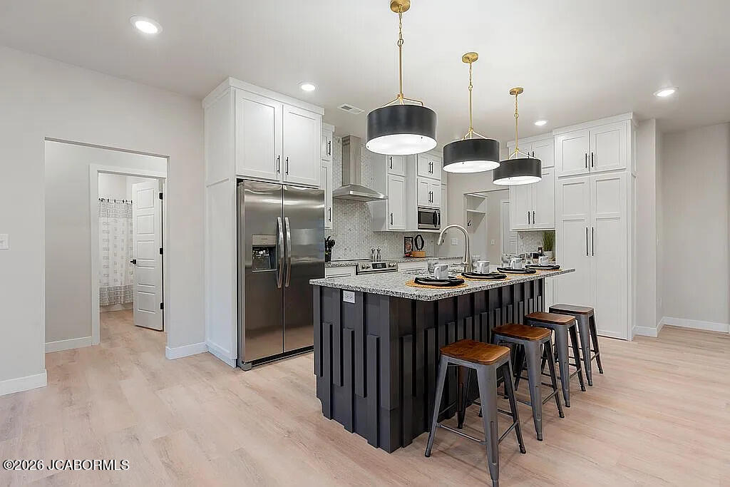 5710 MORNING GLORY COURT