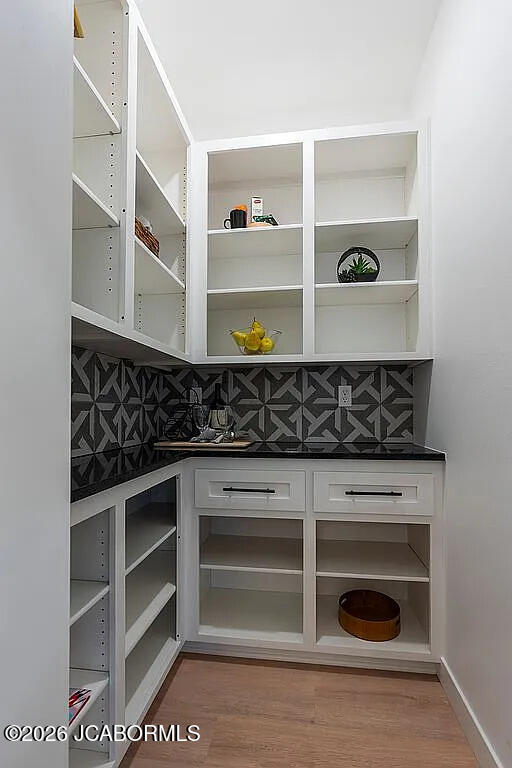 5710 MORNING GLORY COURT