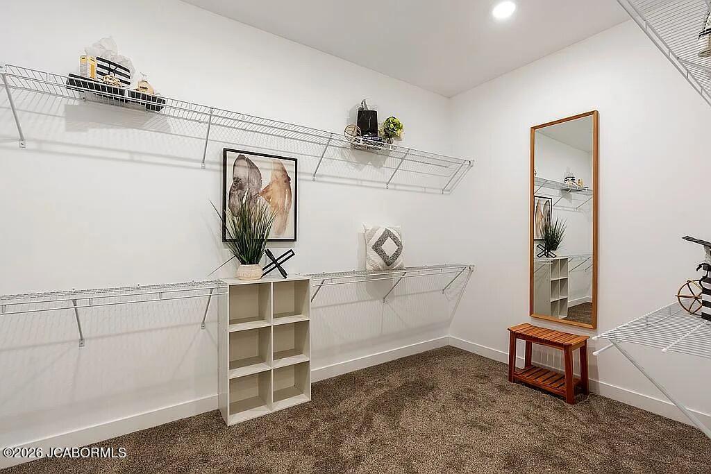 5710 MORNING GLORY COURT