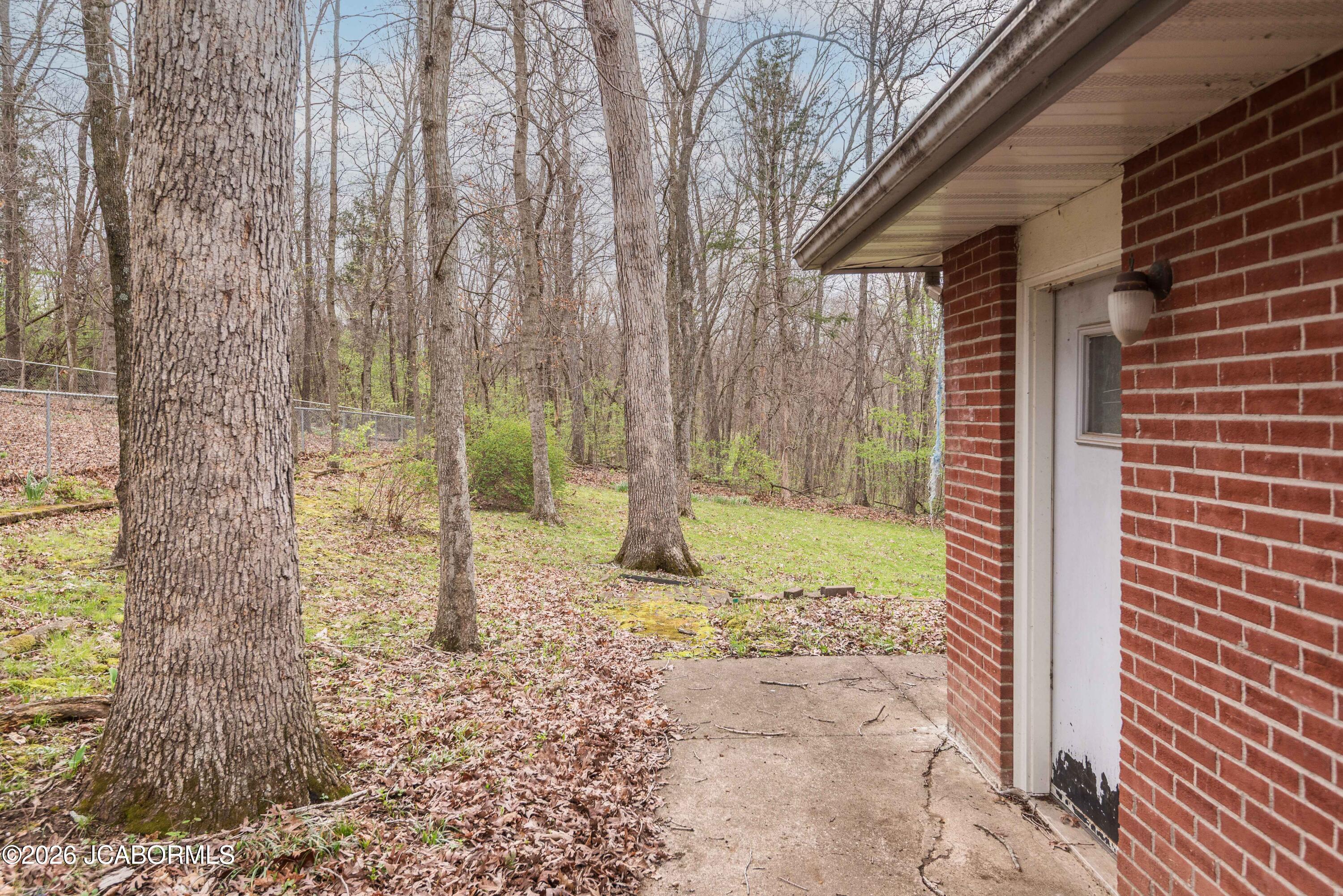 3914 GREENBRIER DRIVE