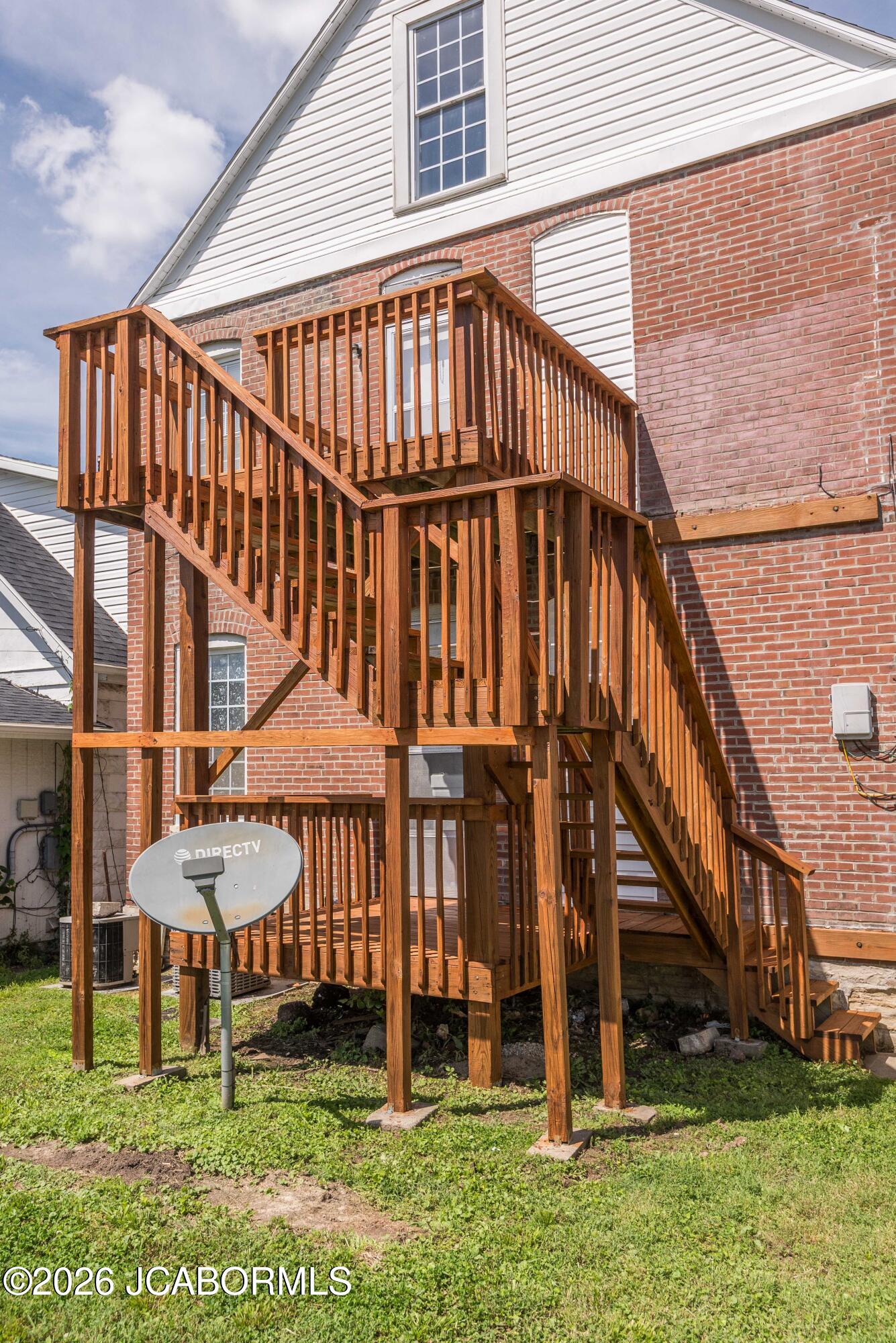 624 SCHOOL STREET