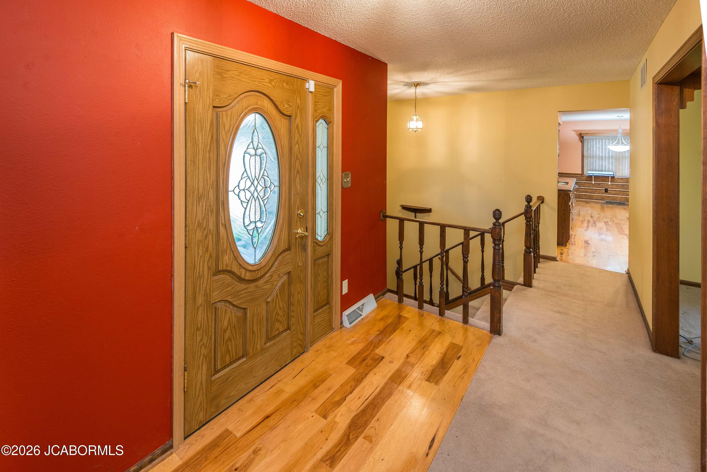 105 KINGSBURY COURT