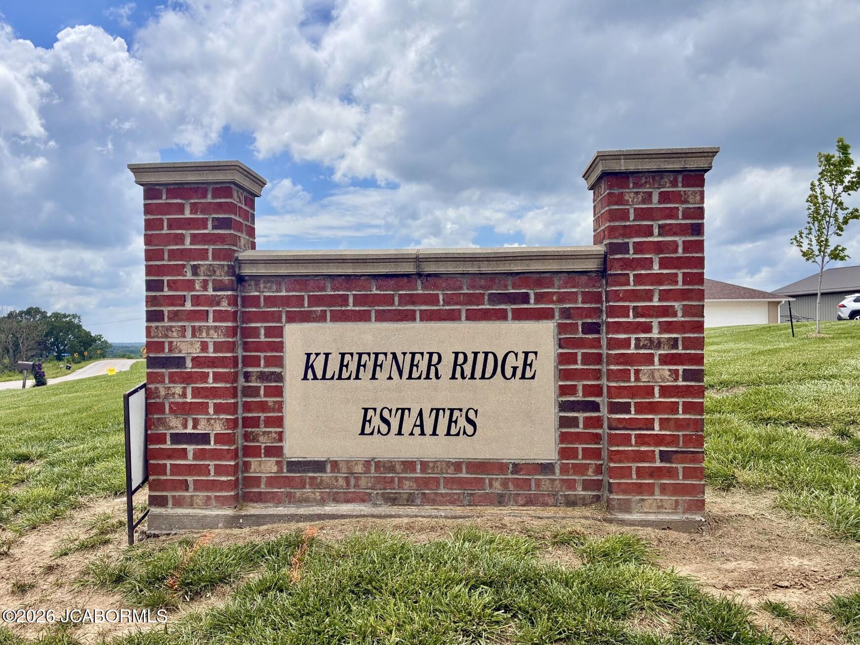 6207 KLEFFNER RIDGE
