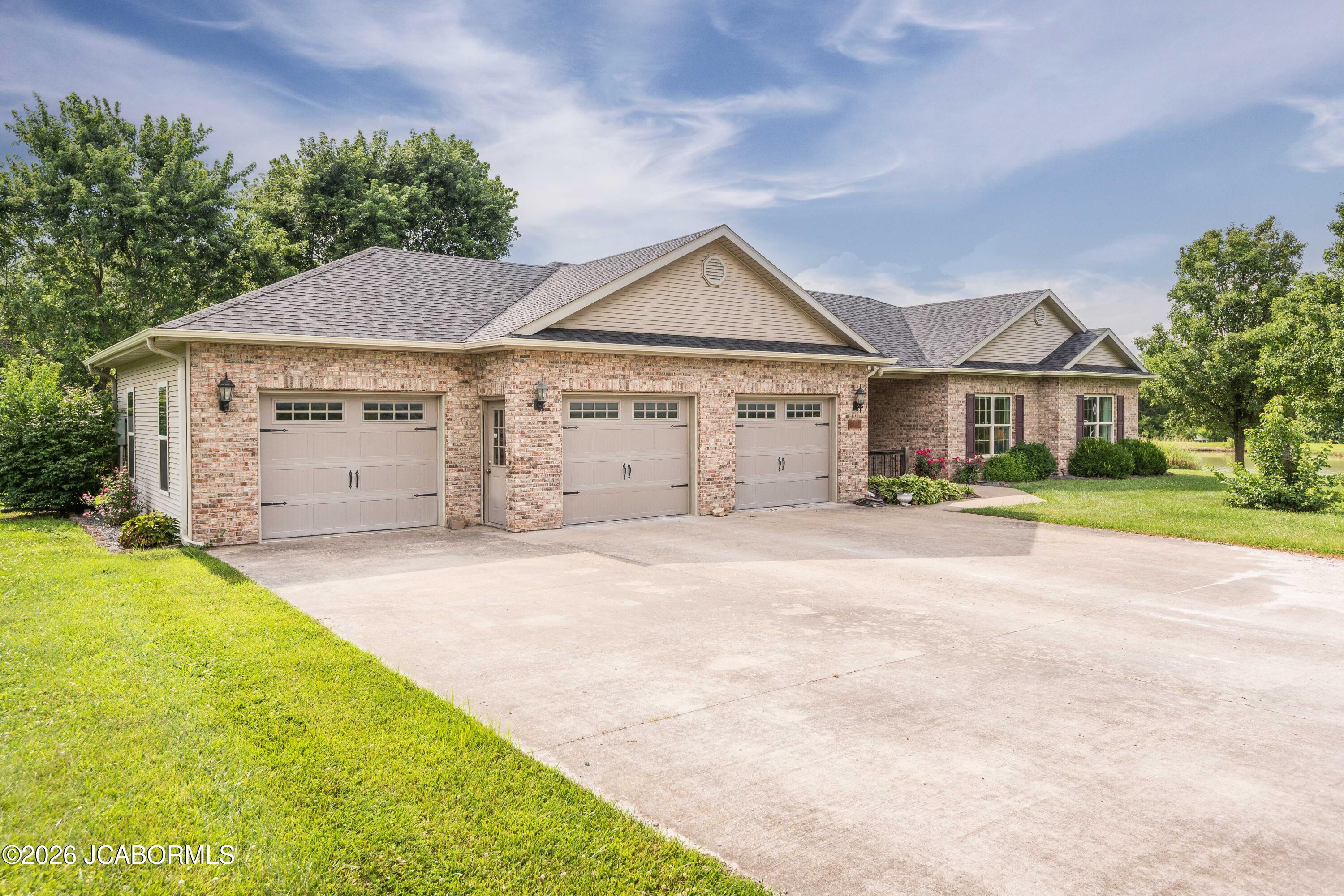 3800 E BIGGS ROAD