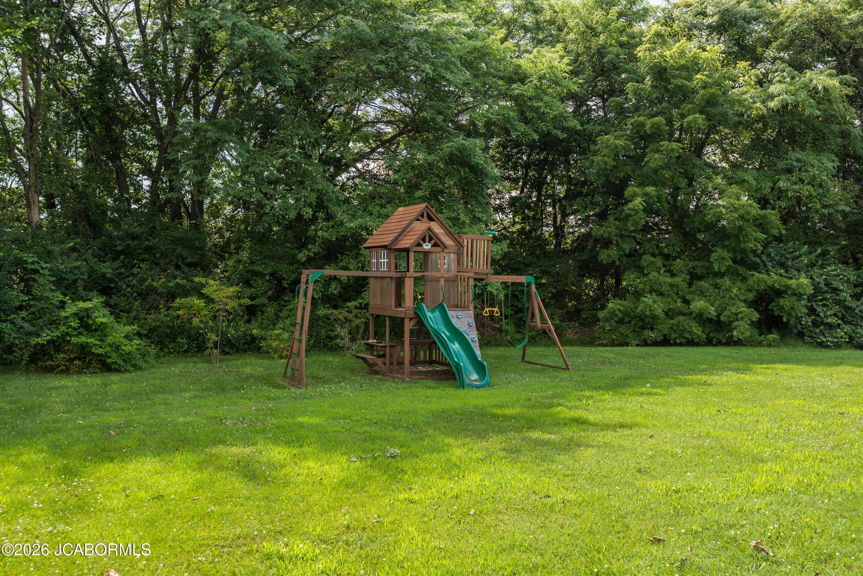 3800 E BIGGS ROAD