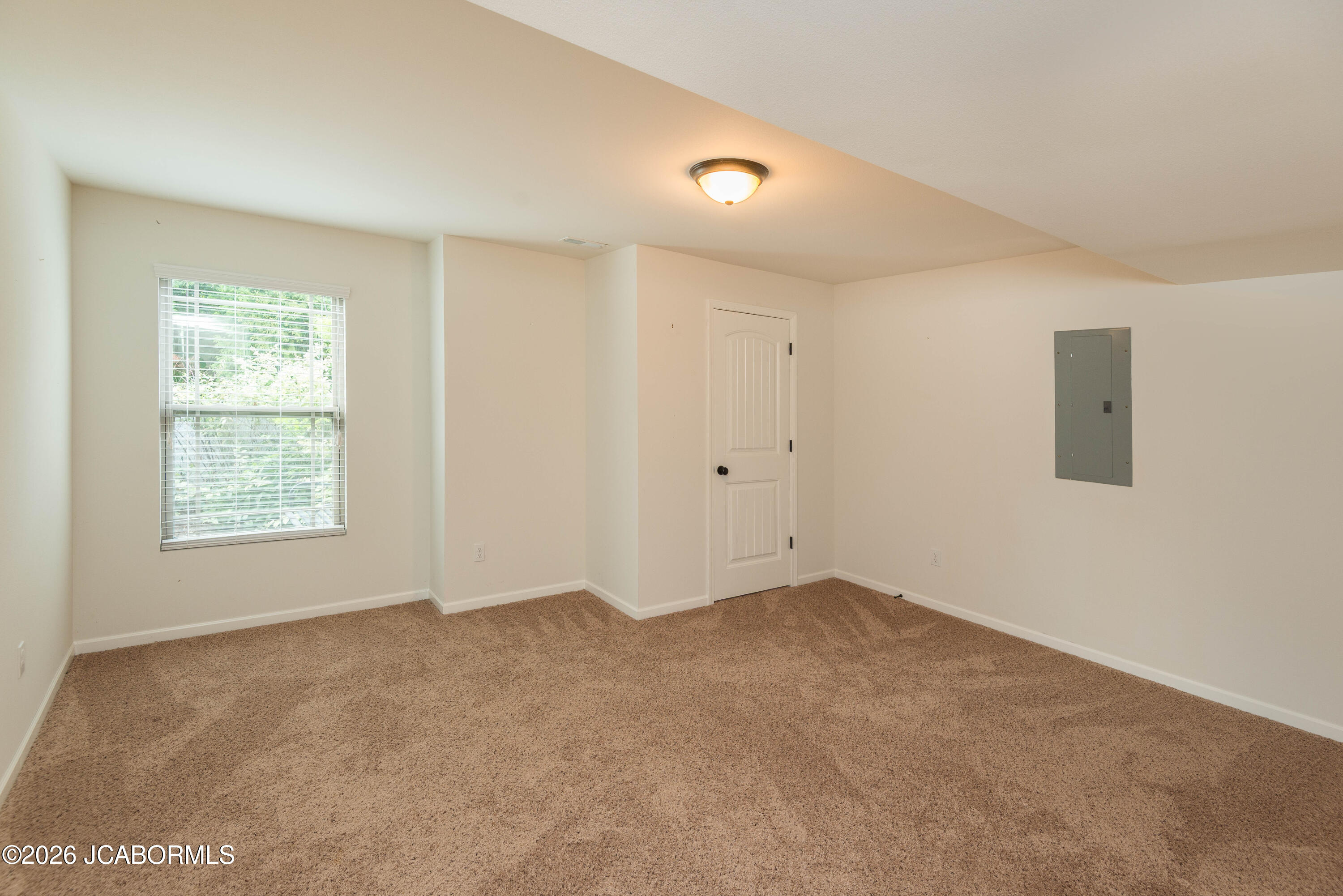 3819 RILEY COURT