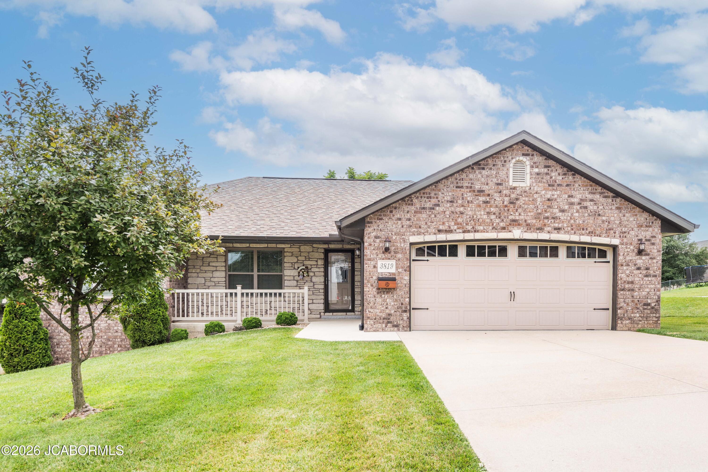 3819 RILEY COURT